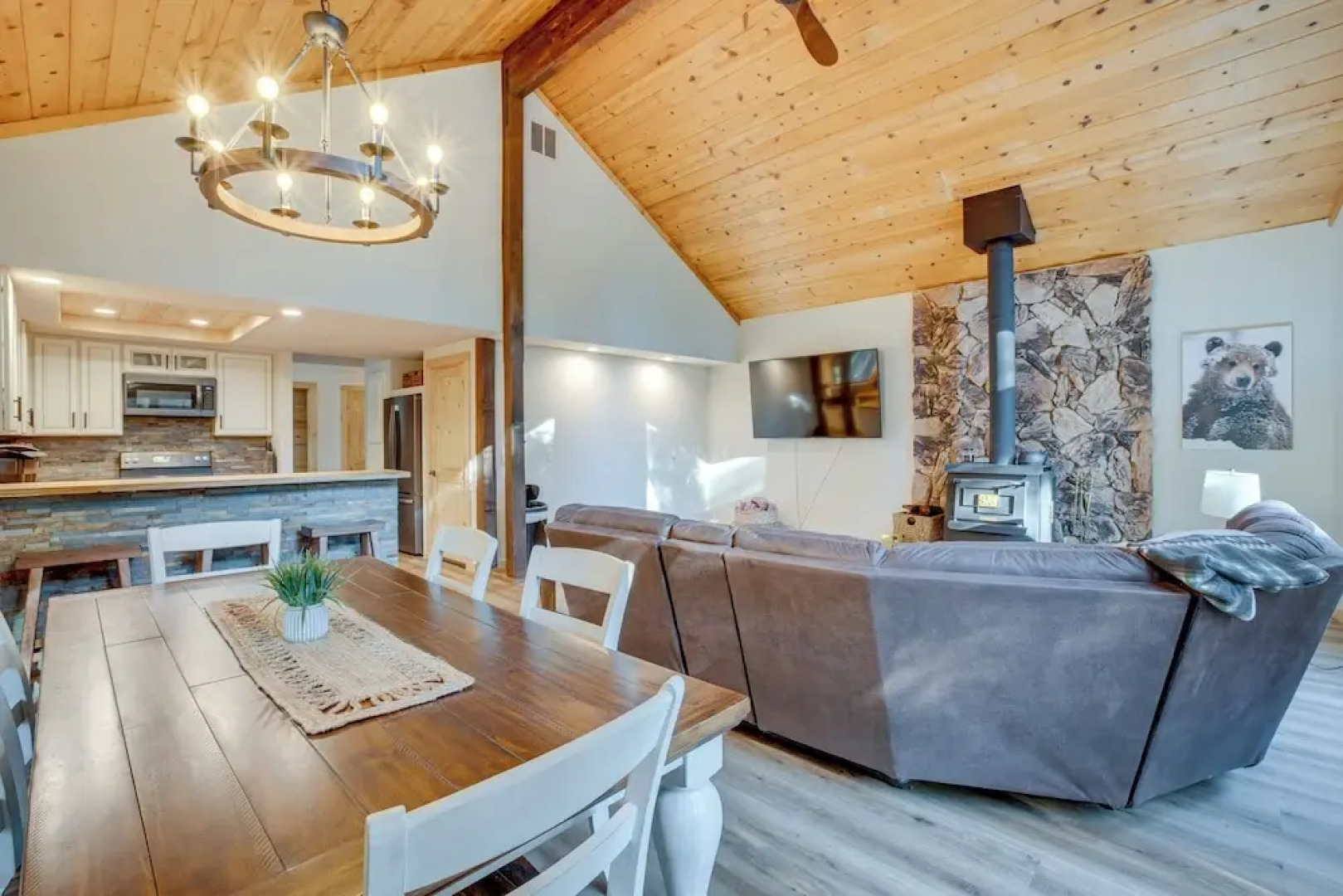 Arnold Cabin Near Calaveras Big Trees State Park!