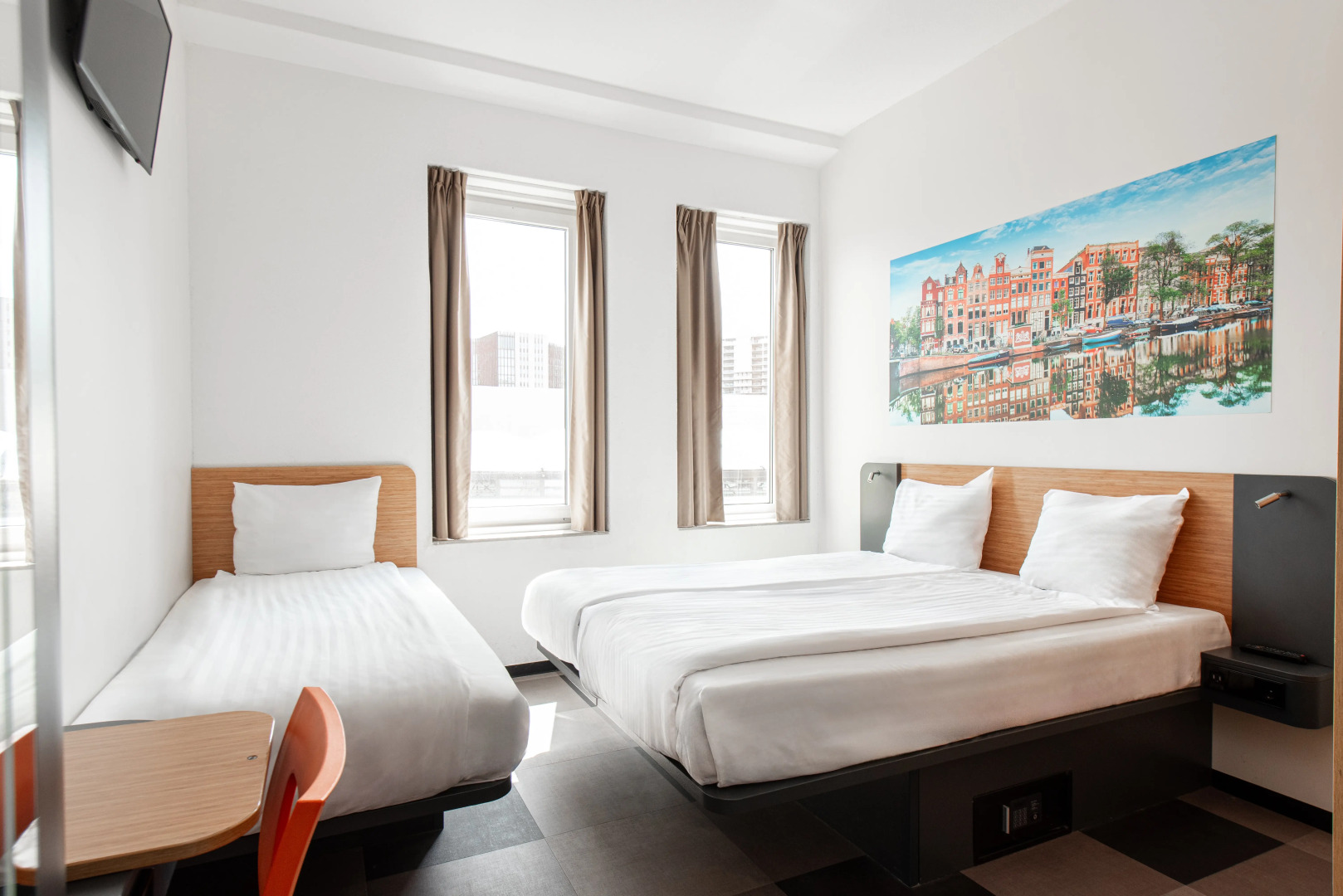 easyHotel Amsterdam Arena Boulevard