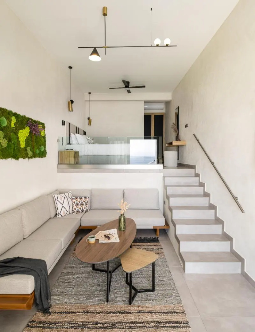 Akrotiri Olympus Luxury Suites