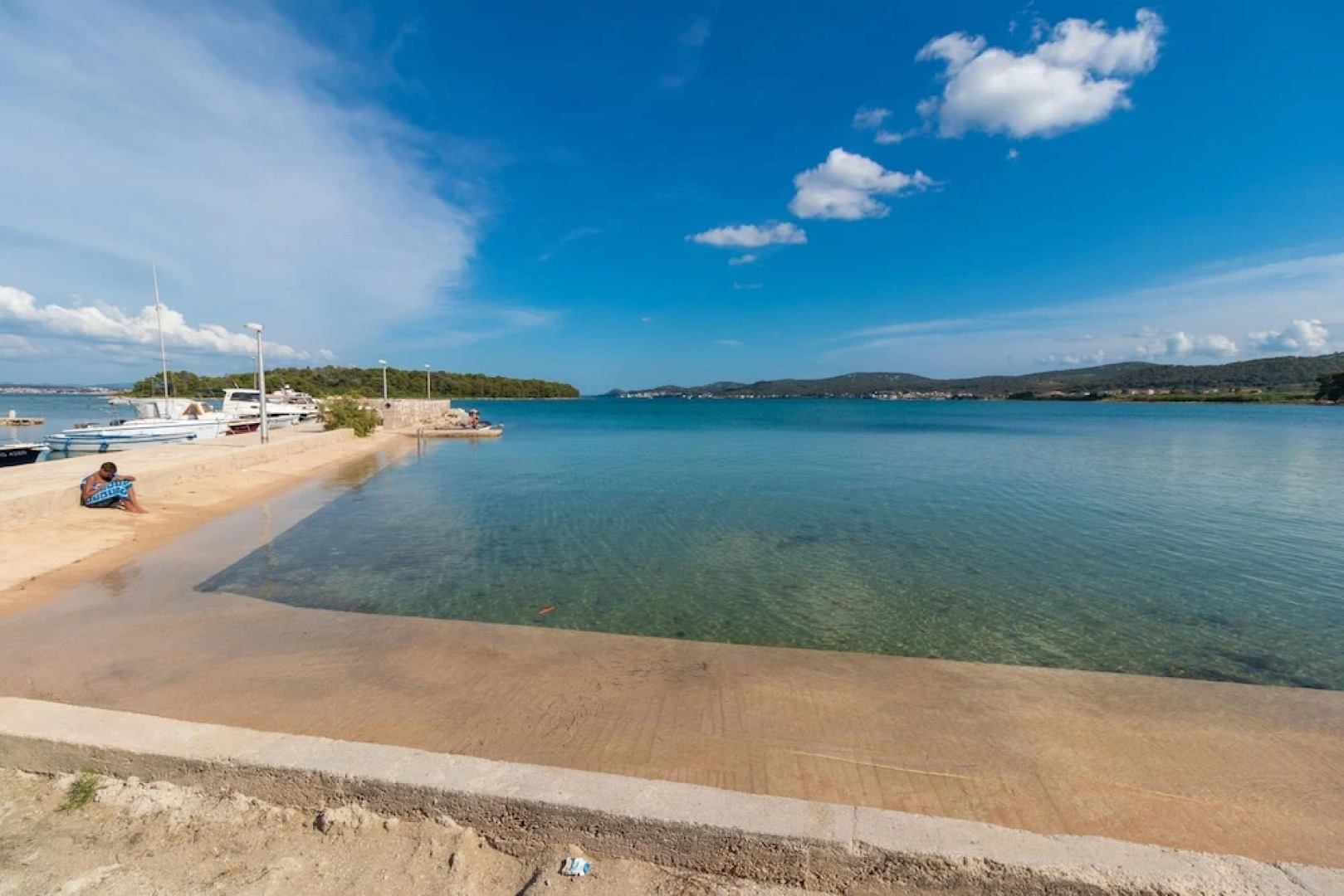 Mobile Home Sea Lion