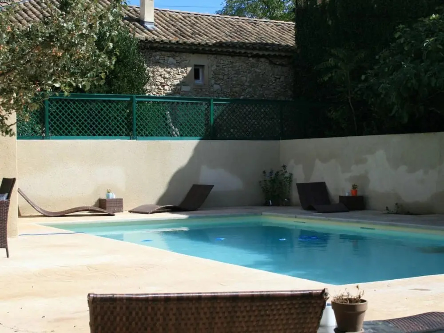 House With 3 Bedrooms in Saint-victor-la-coste, With Pool Access, Encl
