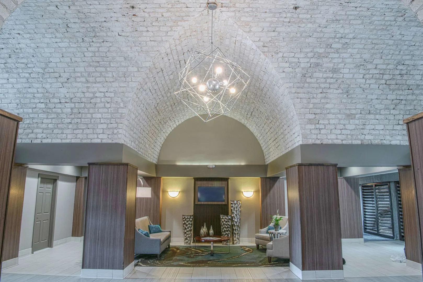 Embassy Suites by Hilton Chicago Schaumburg Woodfield