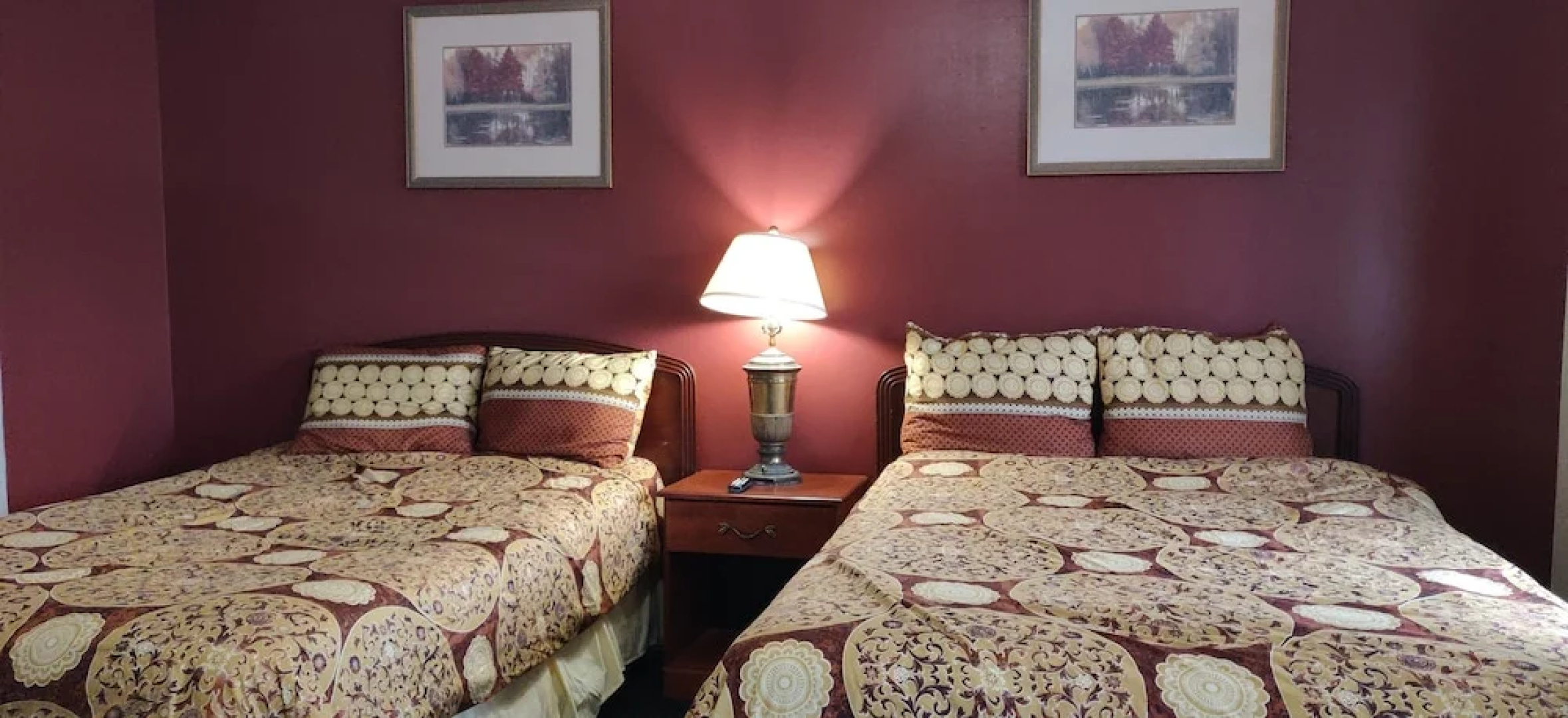 Red Carpet Inn