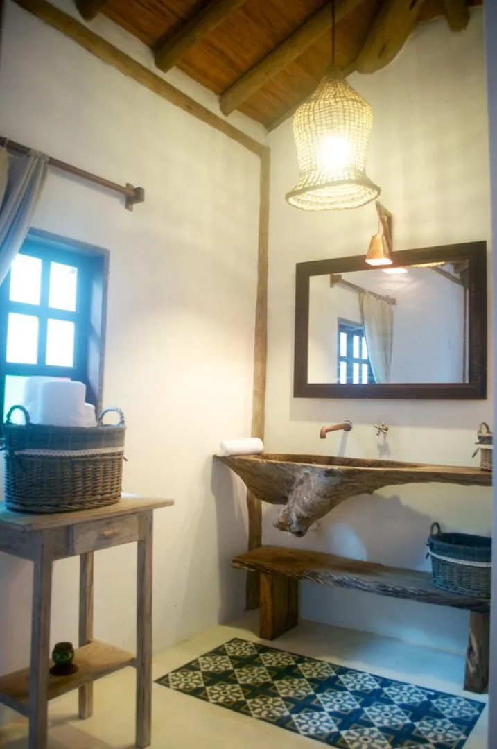 Biribandos Rooms by Trancoso House