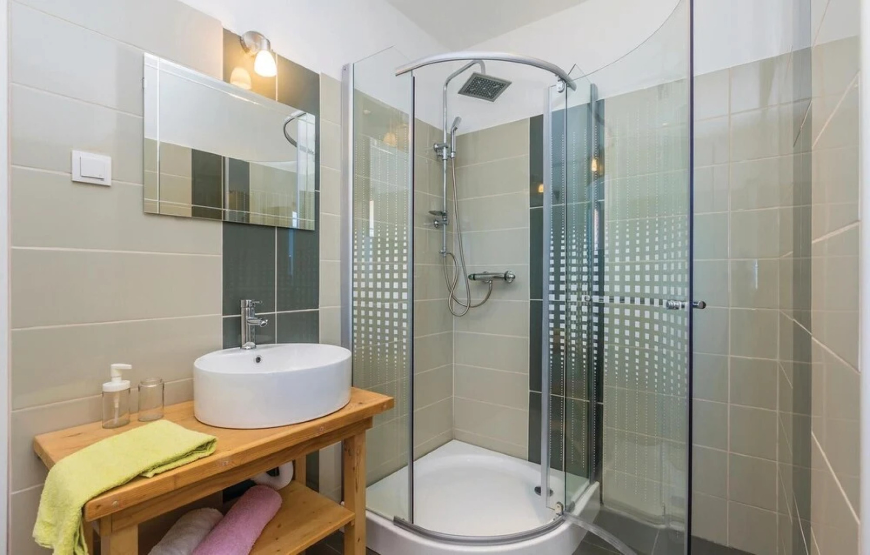 Nice Home in Lukovo with Hot Tub, WiFi & 4 Bedrooms