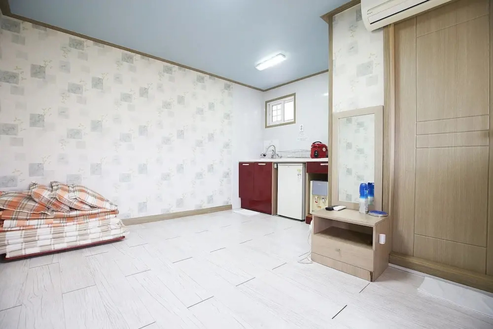 Taean Subichi Castle Pension