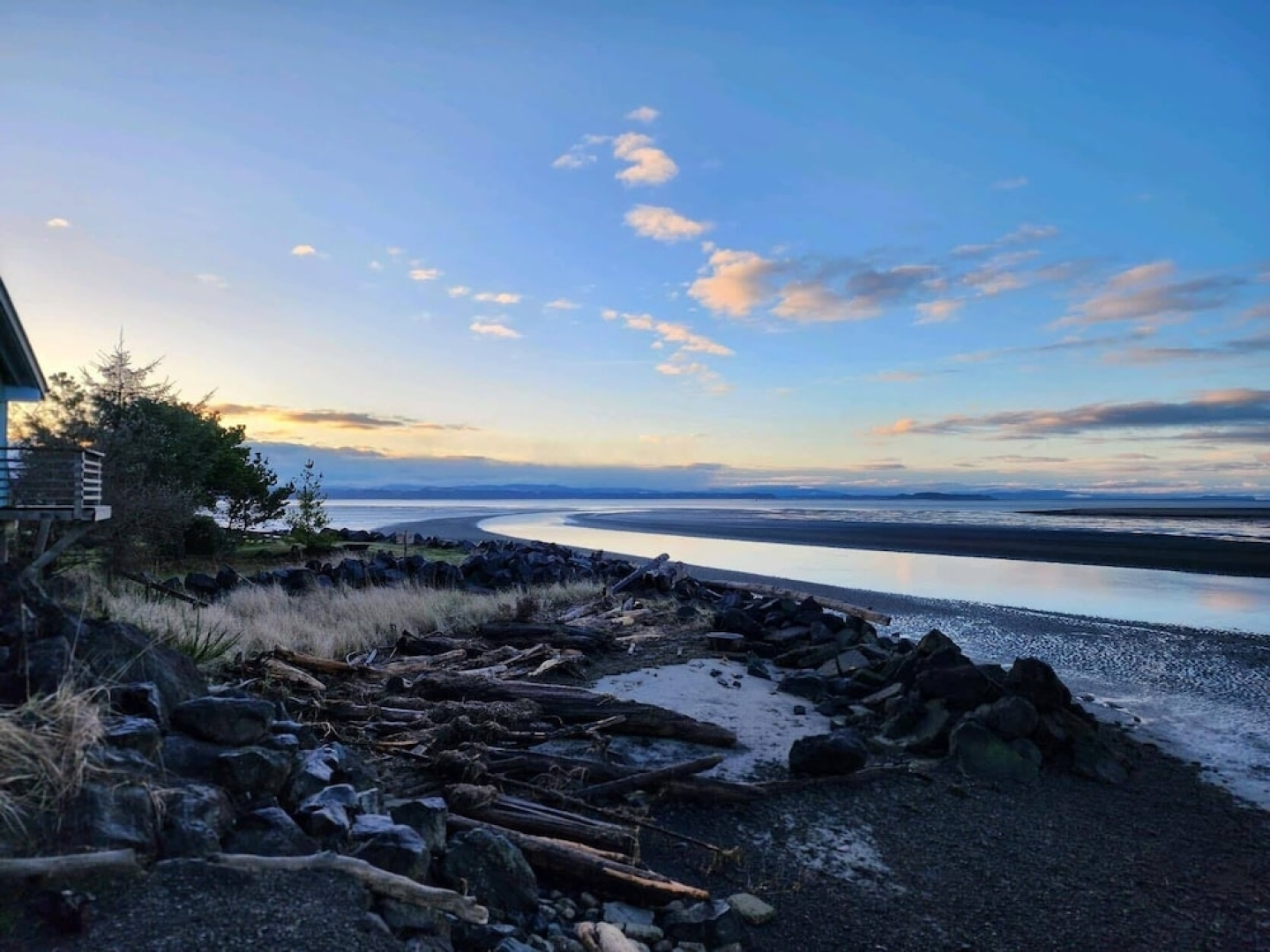 Bayshore RV Park & Guest Suites