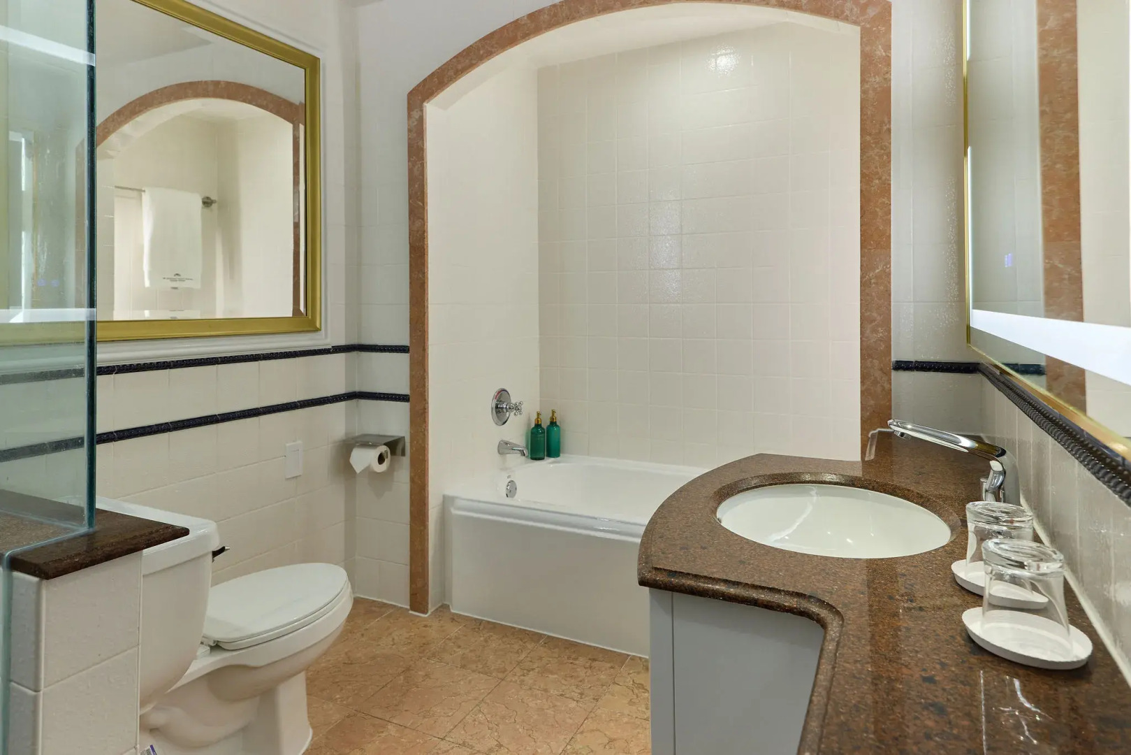 British Colonial - Nassau