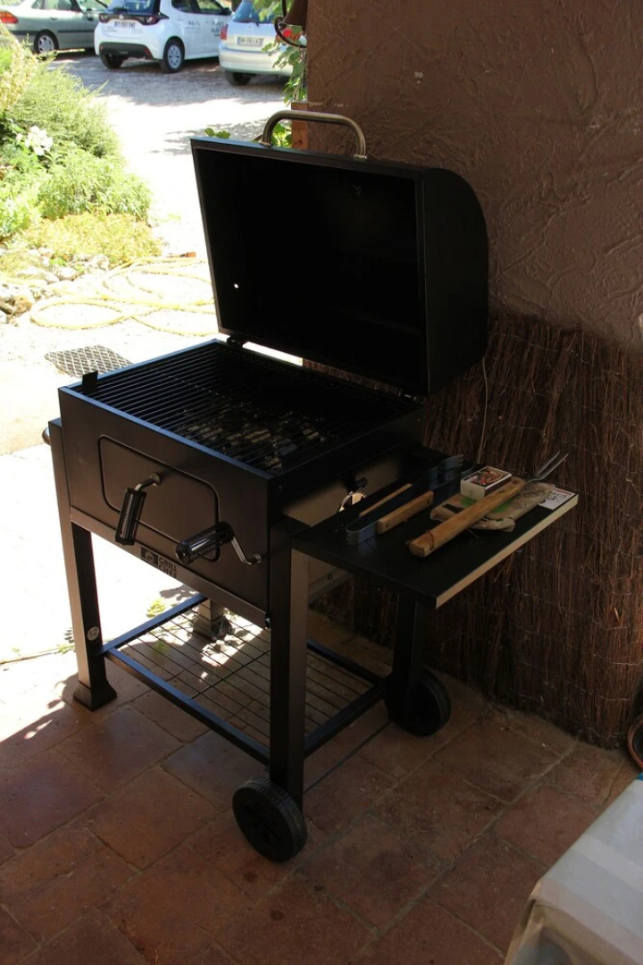 Les Hirondelles - domaine avec piscine