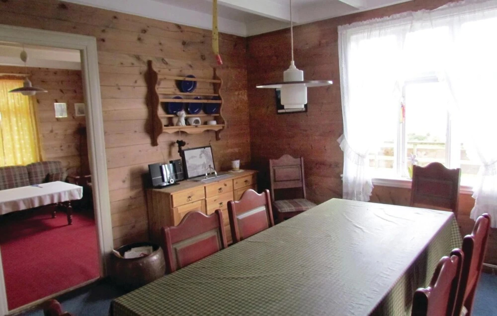 Beautiful Home in Bjoa With 4 Bedrooms