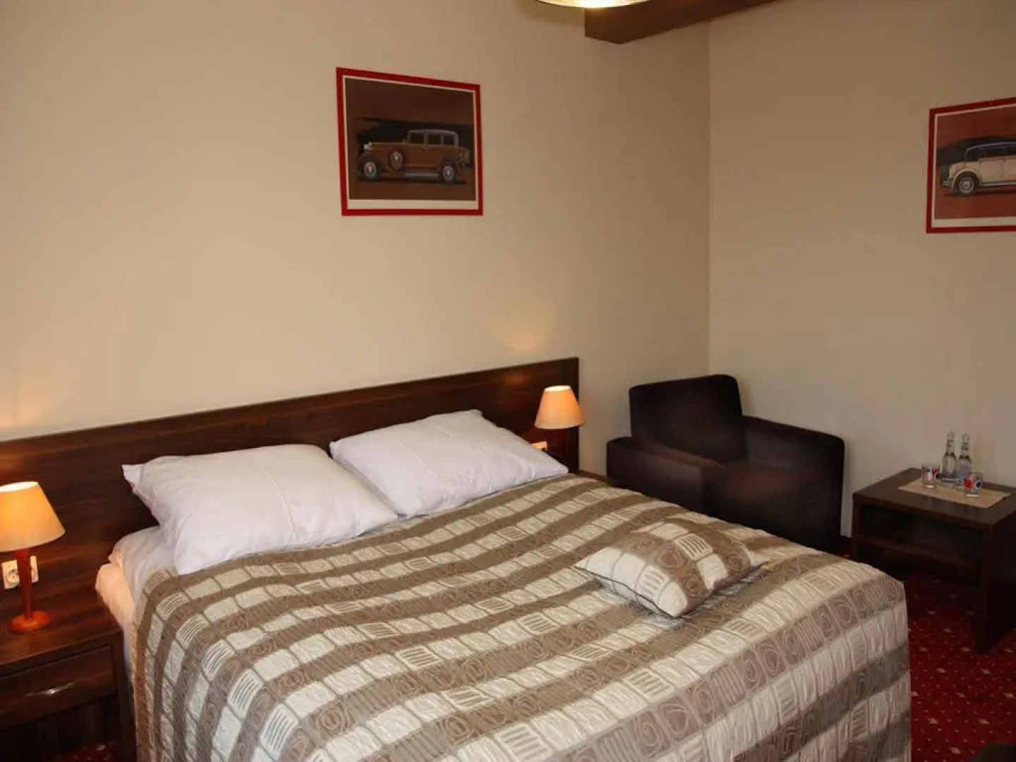 Отель Hotel i Restauracja Kochanów