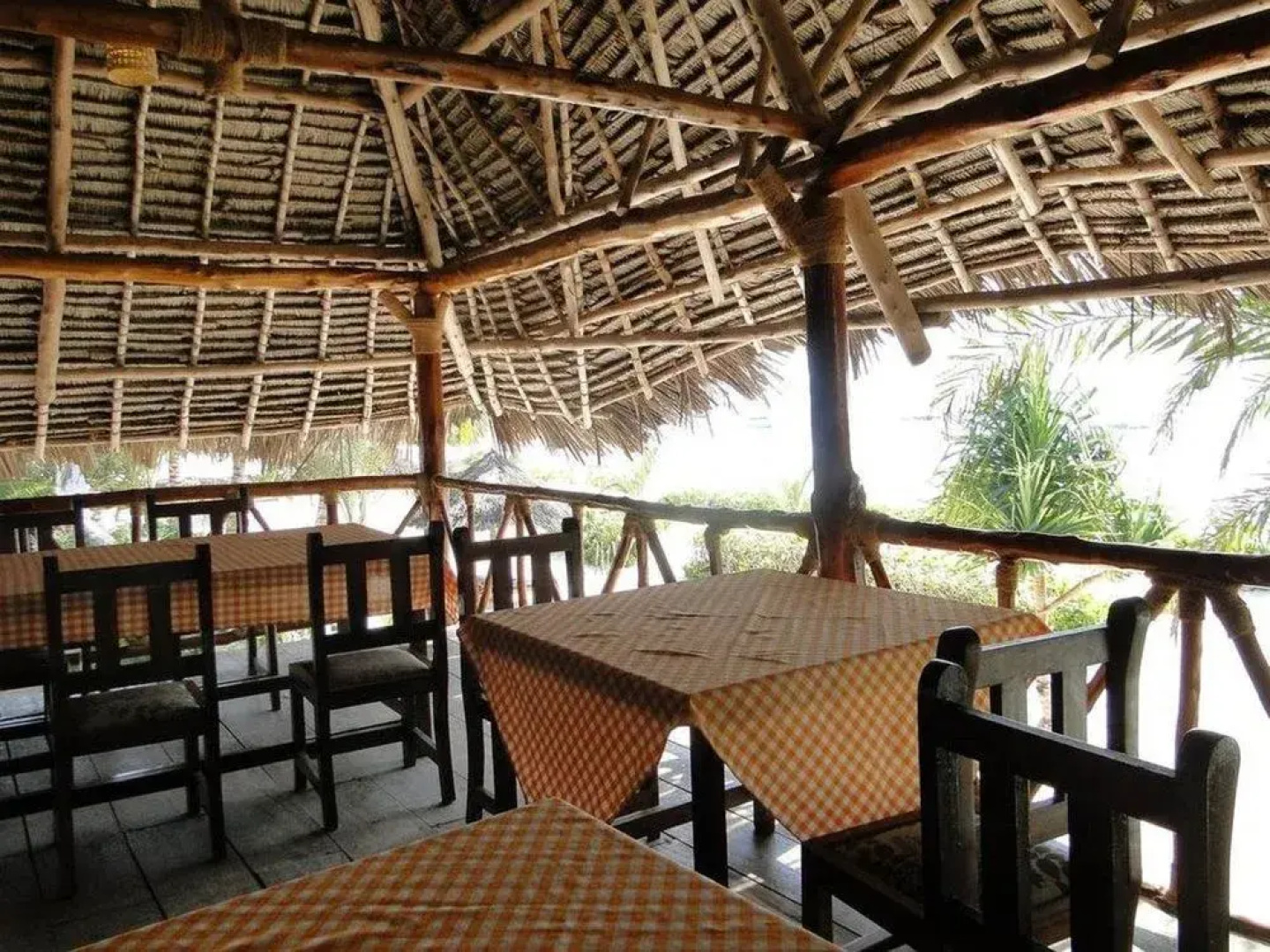 Pwani Silver Sand Beach Hotel