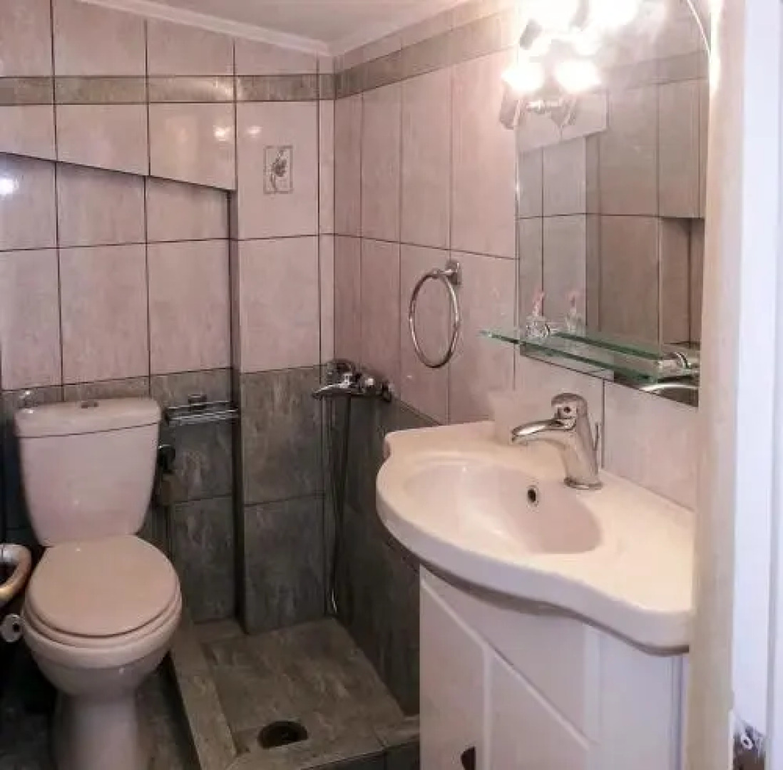 Eclectic Residence with Beach at the Doorstep