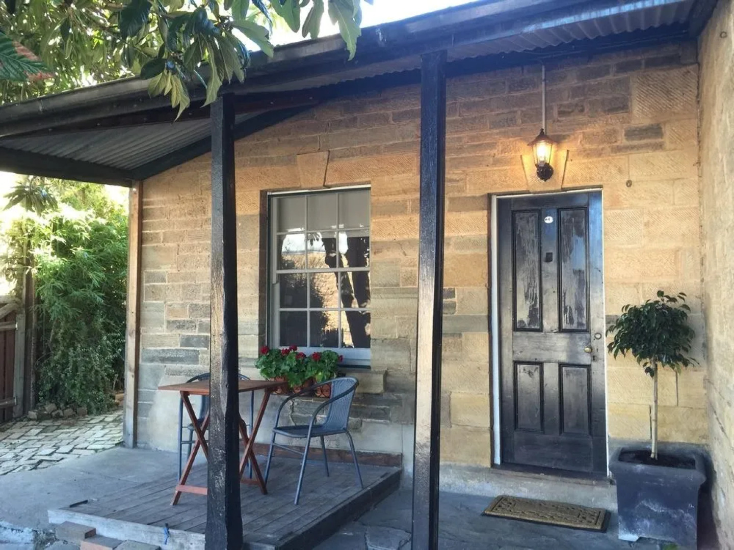 Mellers of Auburn Cafe and Accommodation