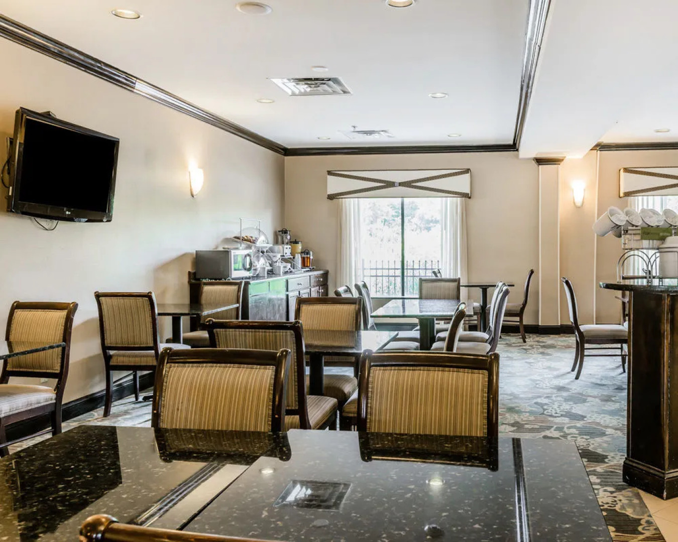 Comfort Suites Clinton