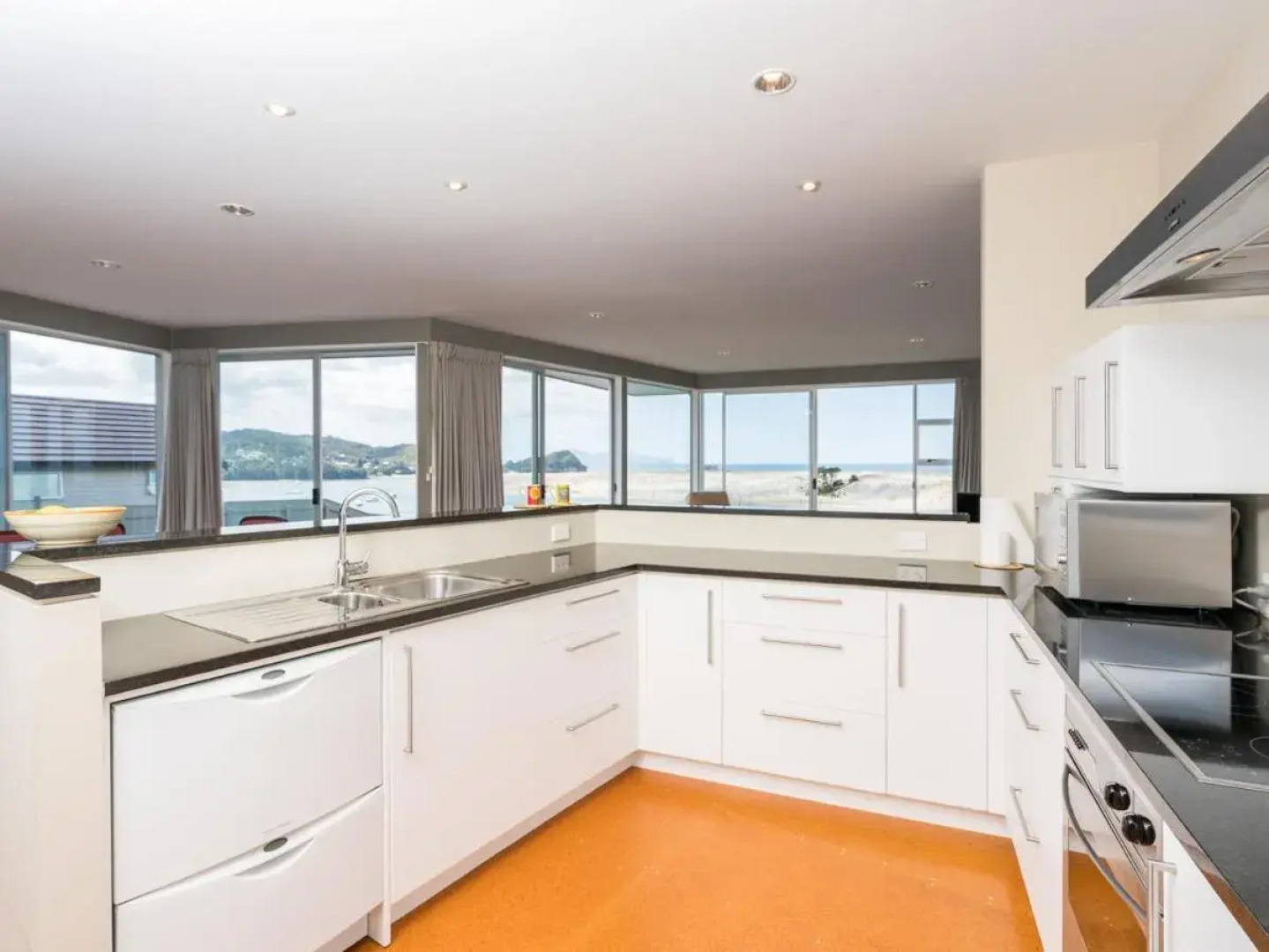 Roberts Retreat - Mangawhai Holiday Home