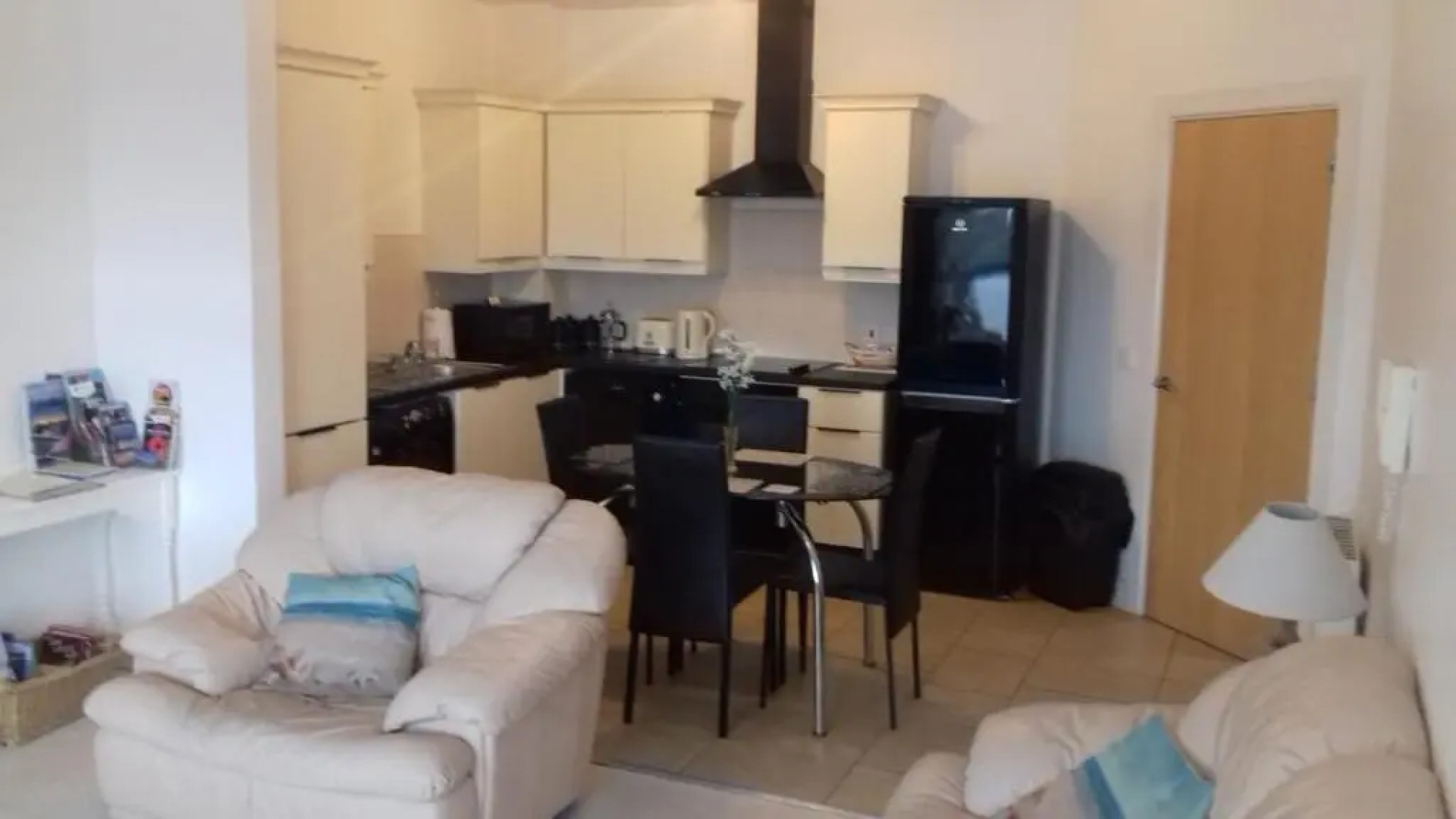 Roneragh Apartments Paul's place The Only Penthouse Apartment