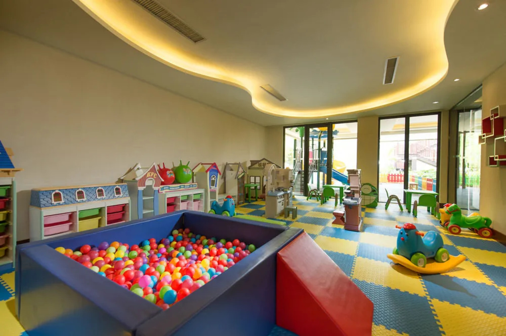 DoubleTree Resort by Hilton Hainan - Qixianling Hot Spring