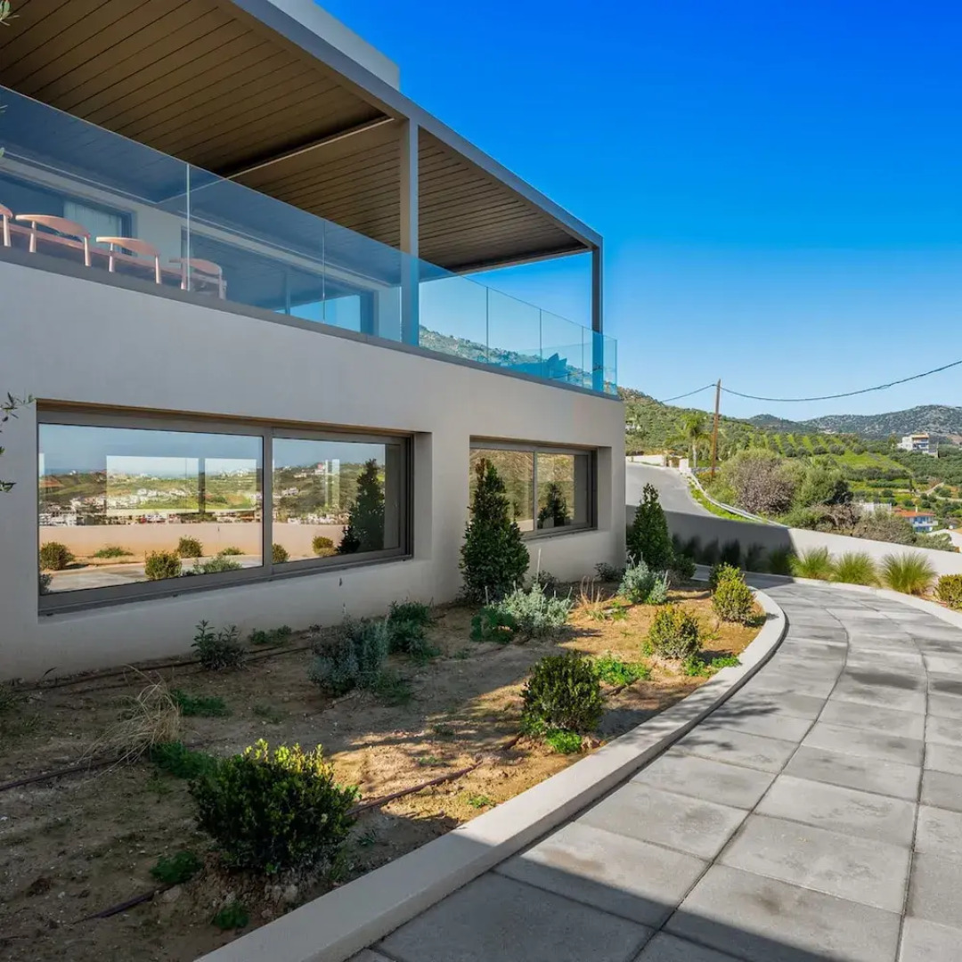 Thalassa Majo Luxury Villas 5 Bedrooms Gym Sauna