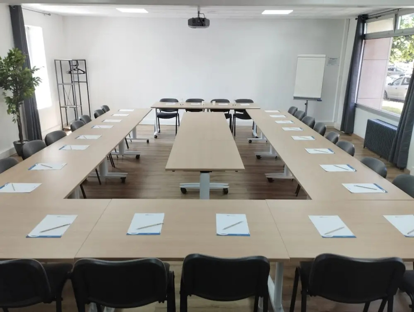 Inter-Hotel De LArrivée