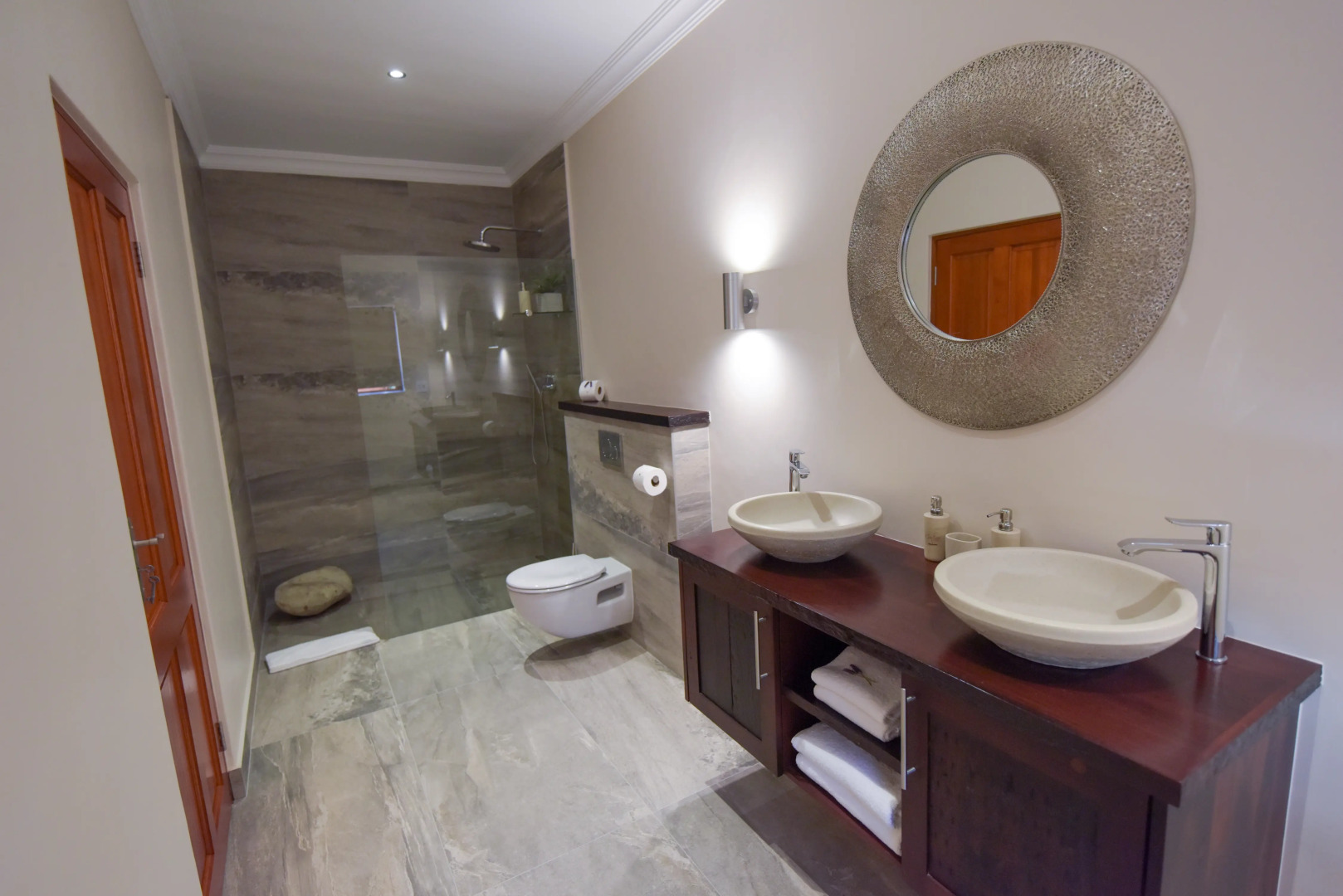 Cultivar Guest Lodge