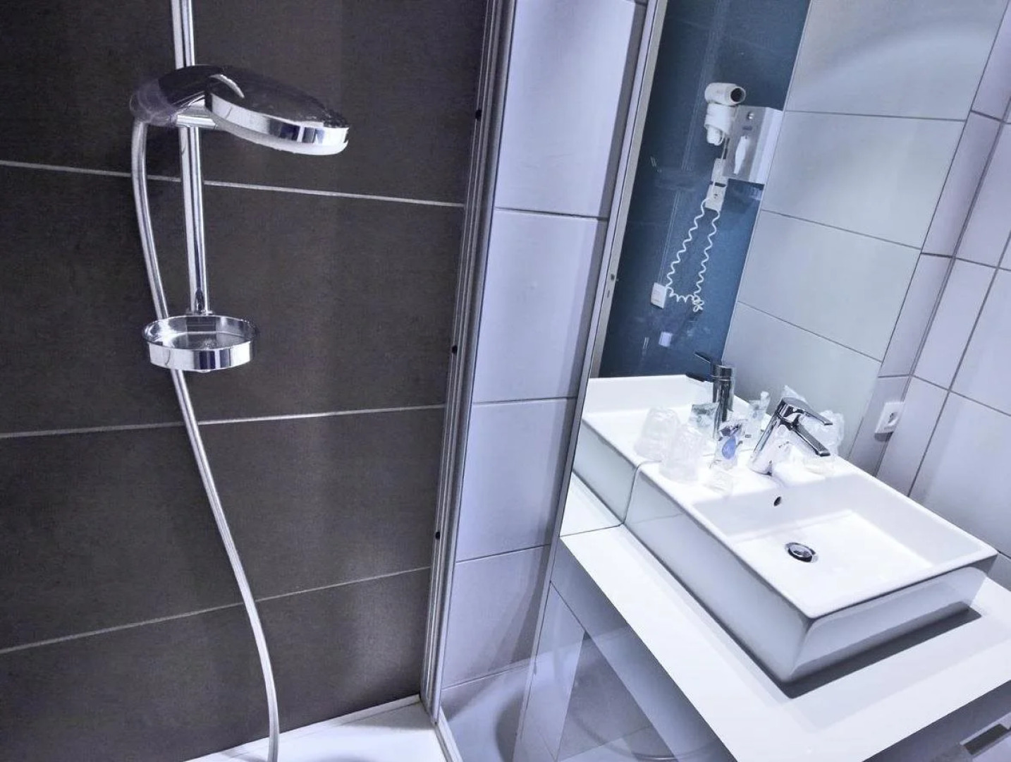 Kyriad Bourg En Bresse