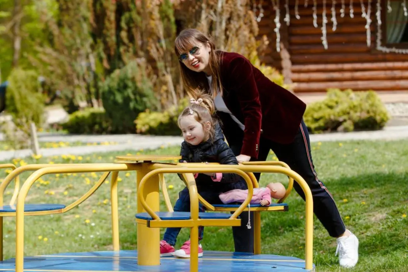 Toursit Complex Polyana Kvasova