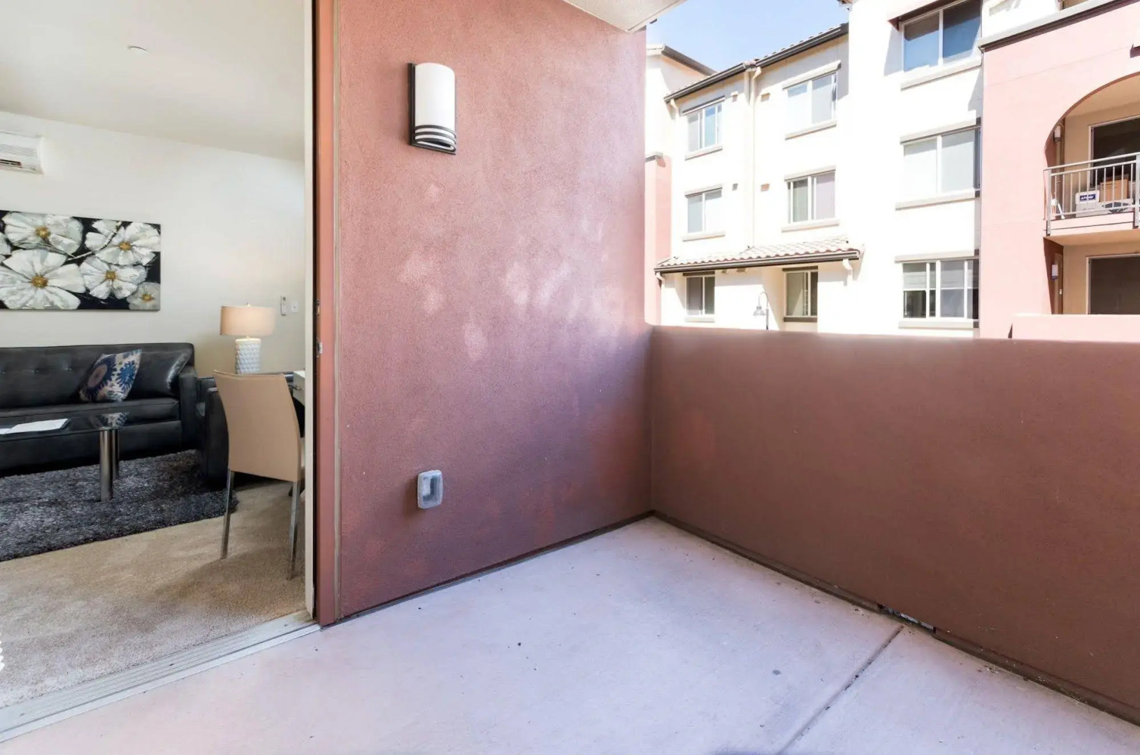 Global Luxury Suites in Sunnyvale