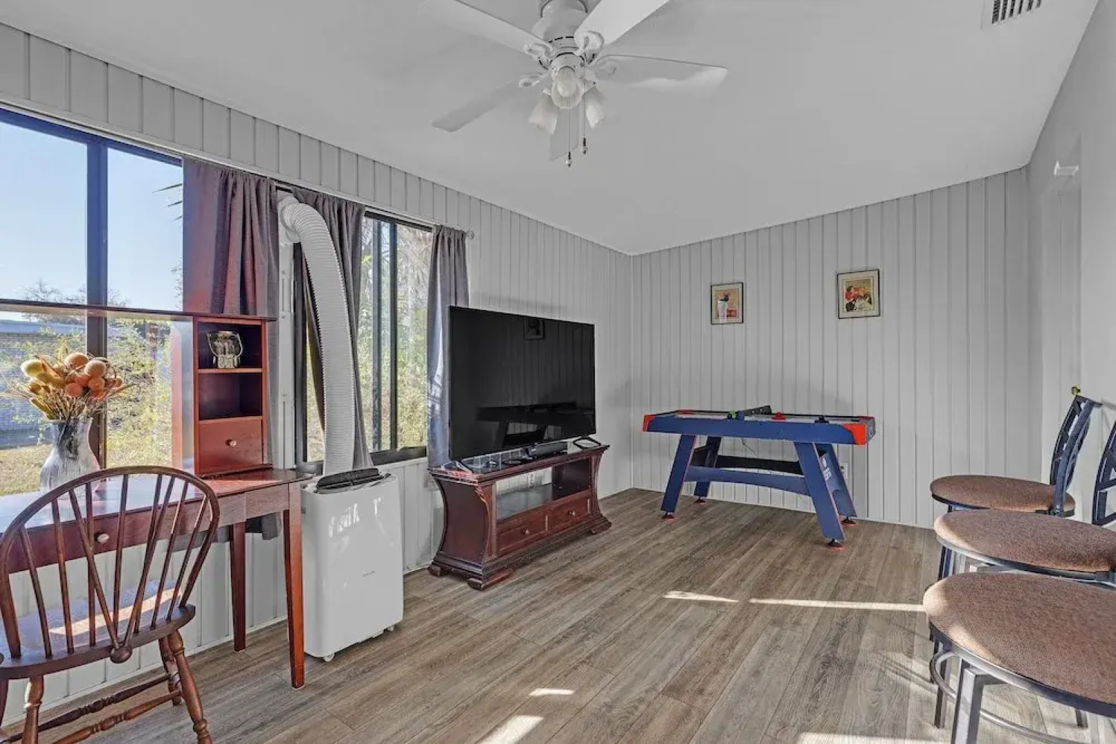 Waterfront Retreat W/ Canal Access 3 Bedroom Home