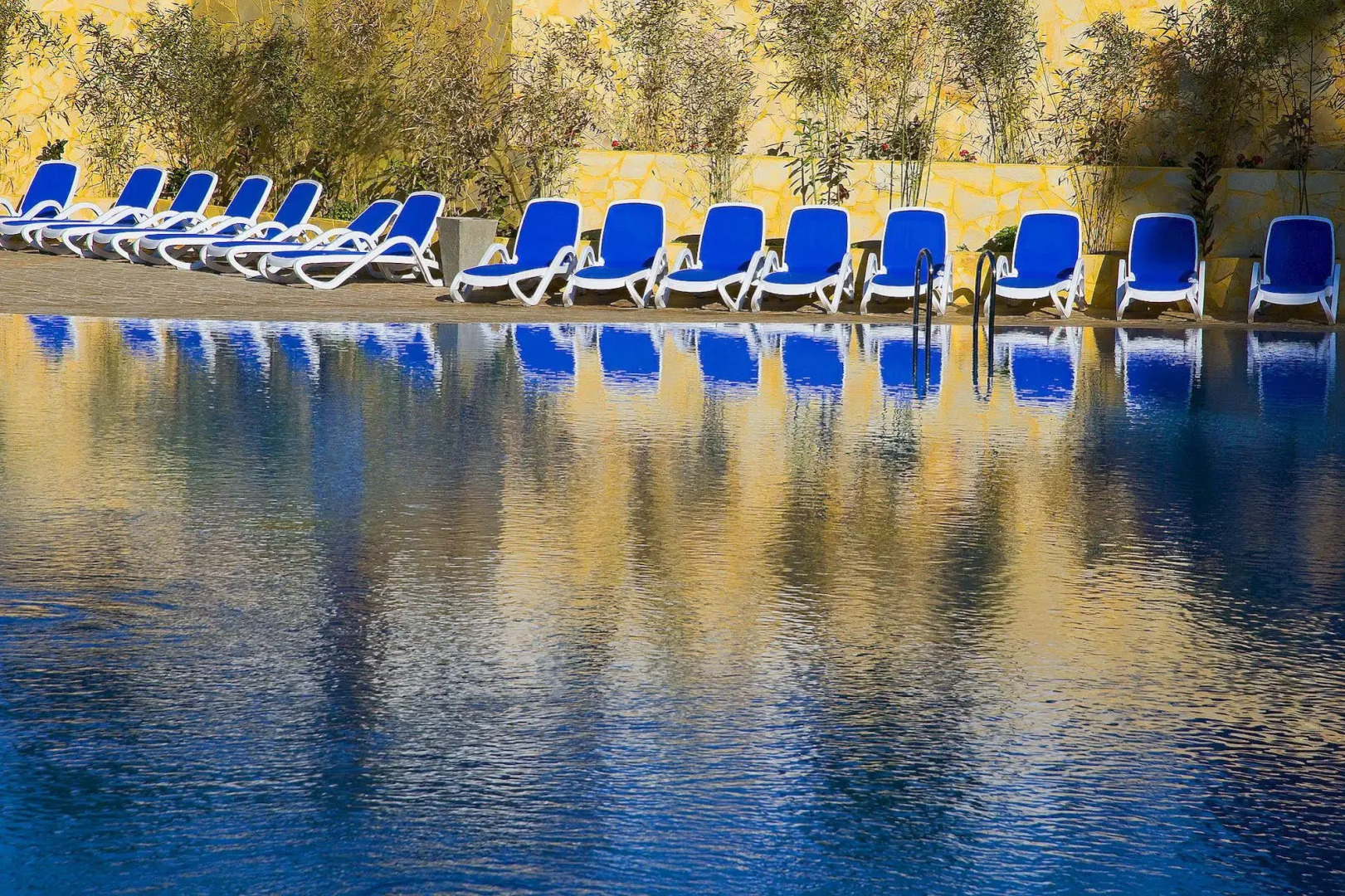 Apartamentos Pirámides