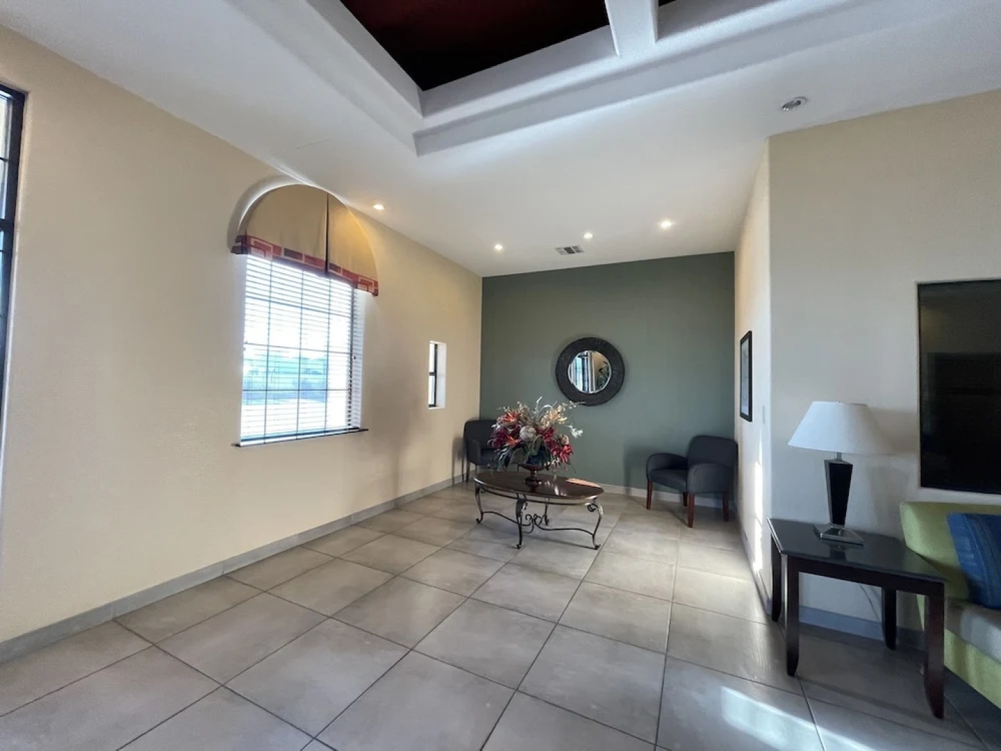 Sunbridge Inn and Suites