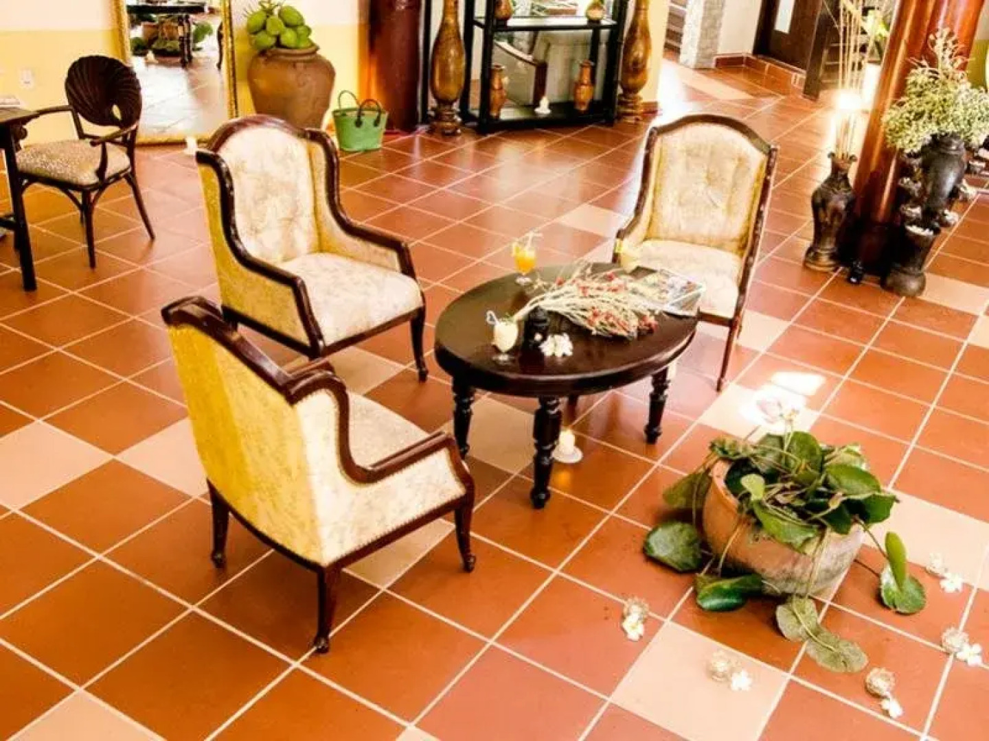 White Sand Doclet Resort And Spa