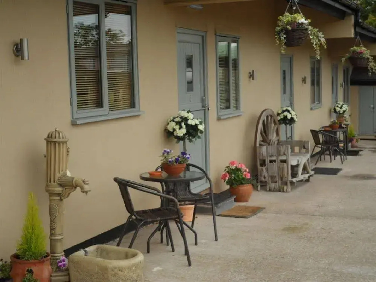 The Stables- Deer Park Farm