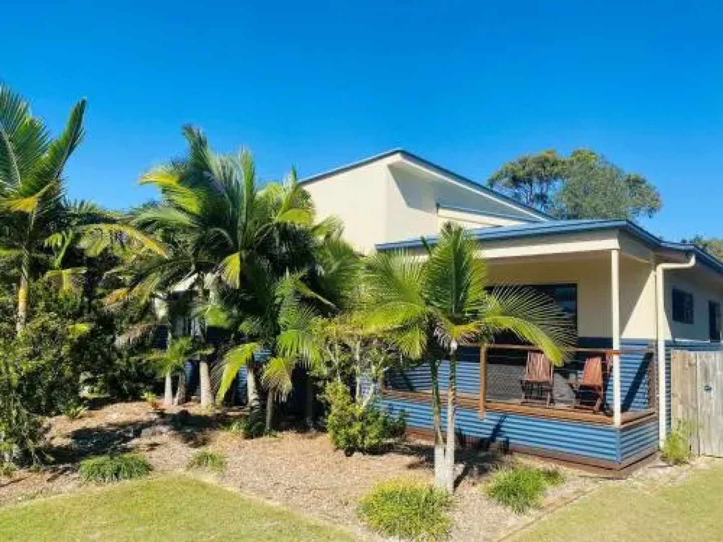 44 Cypress Avenue Holiday Home In A Quiet Location Close To Patrolled Beach And Cbd