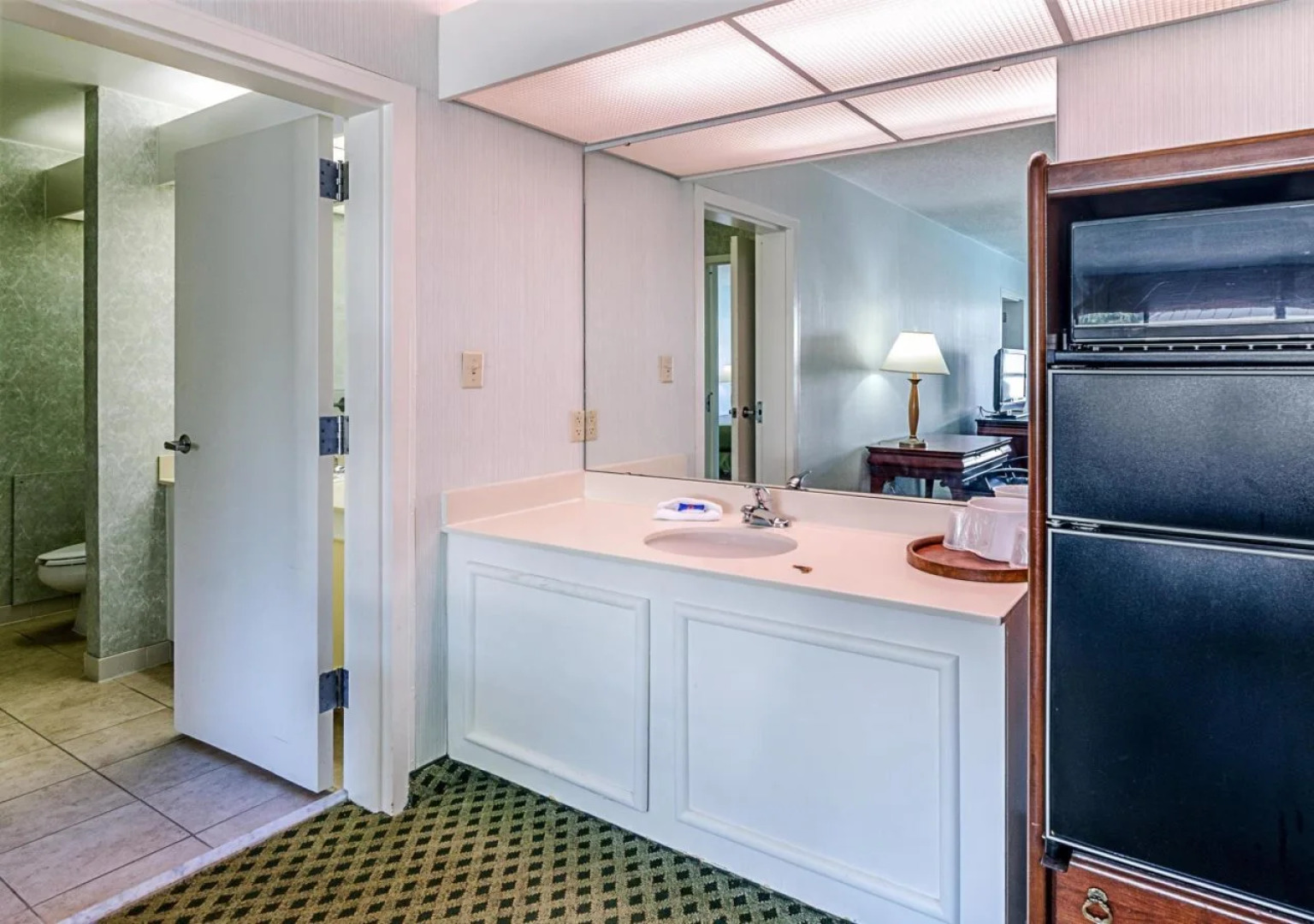 Travelodge by Wyndham Roanoke