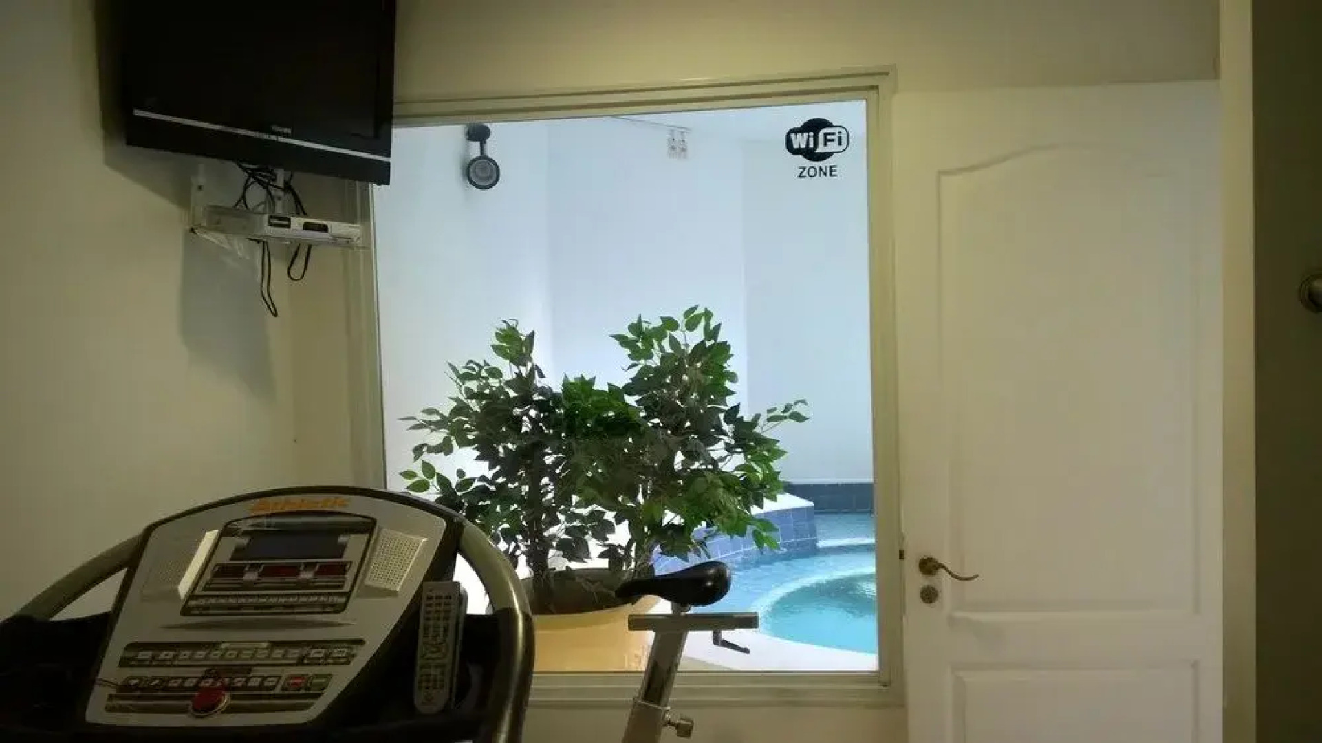 Regency Carrasco - Suites & Boutique Hotel