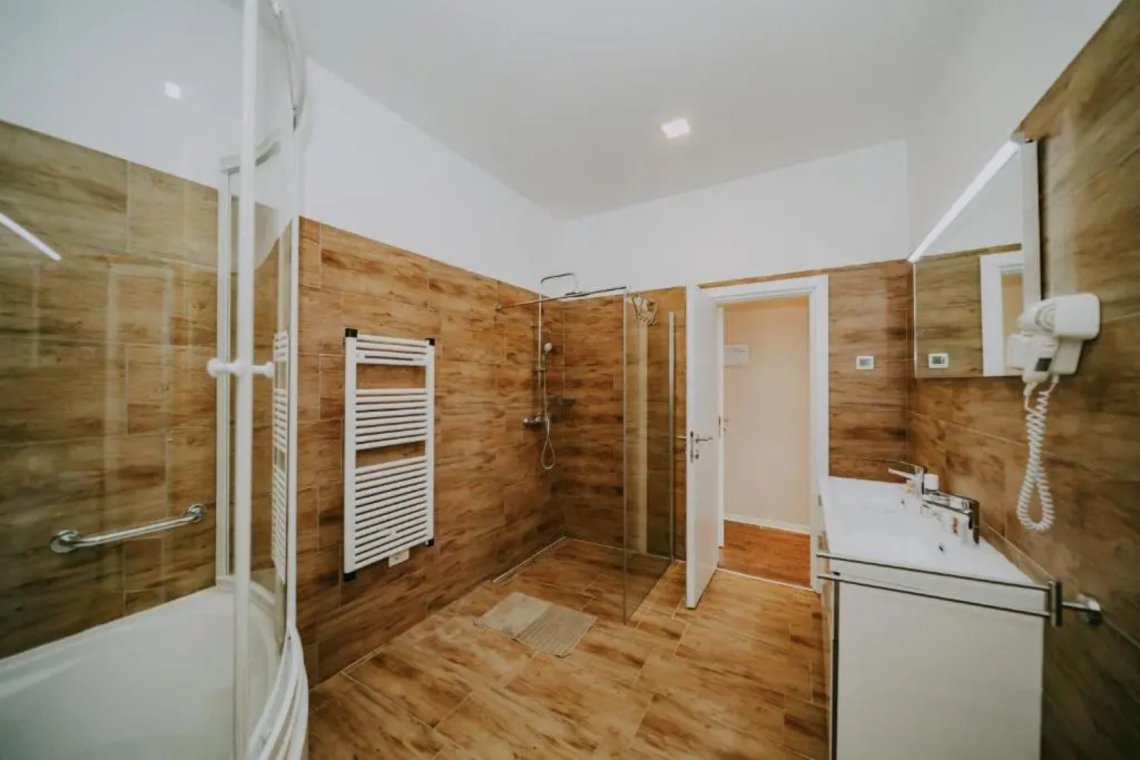 Villa Laurus Residence