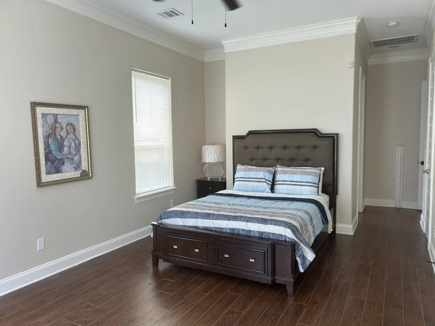 Charming 2 Story Retreat 2 Bedroom Home by RedAwning