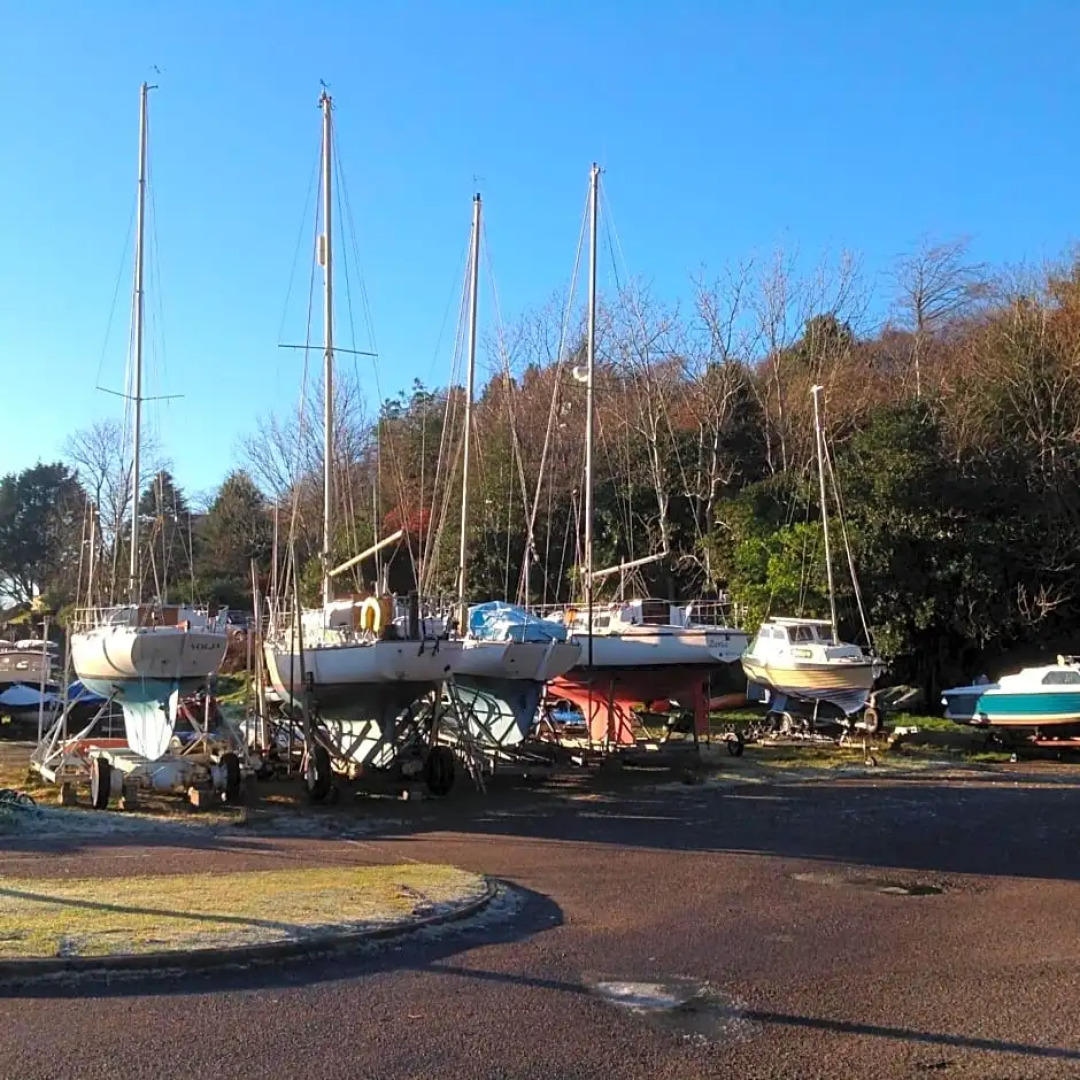 Oakwood Bed  Breakfast