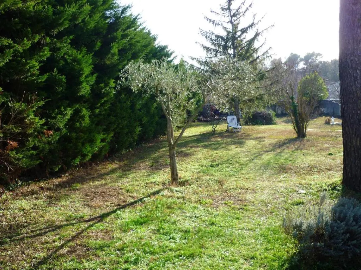 House With 3 Bedrooms in Loriol-du-comtat, With Enclosed Garden - 110 km From the Beach