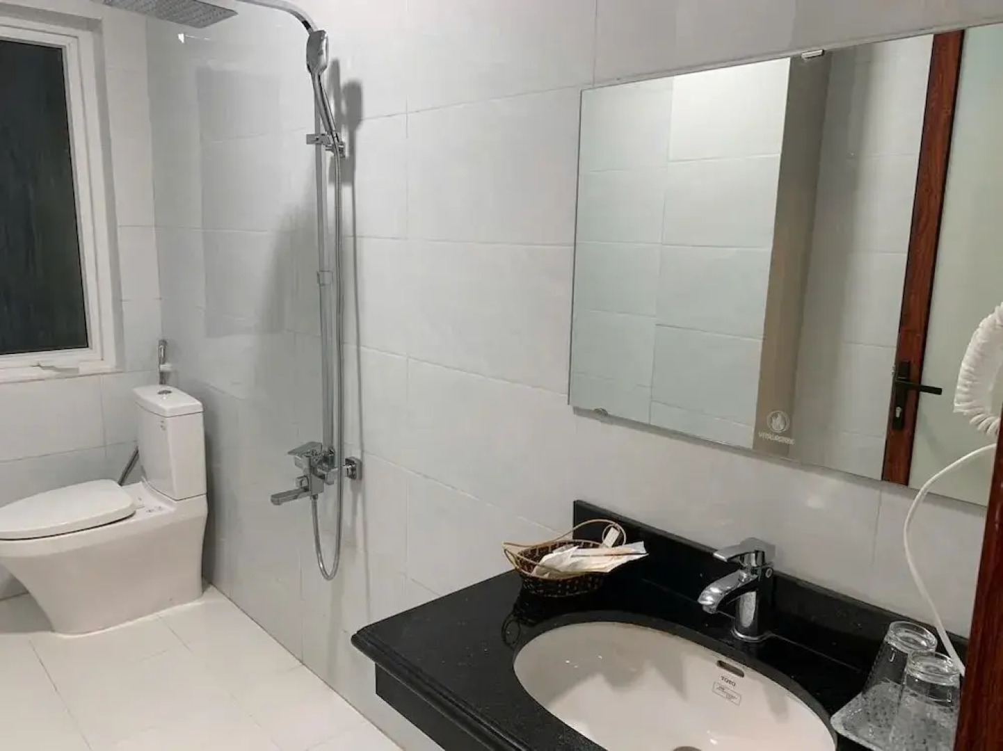 Duc Trung Hotel CB by Bayluxury