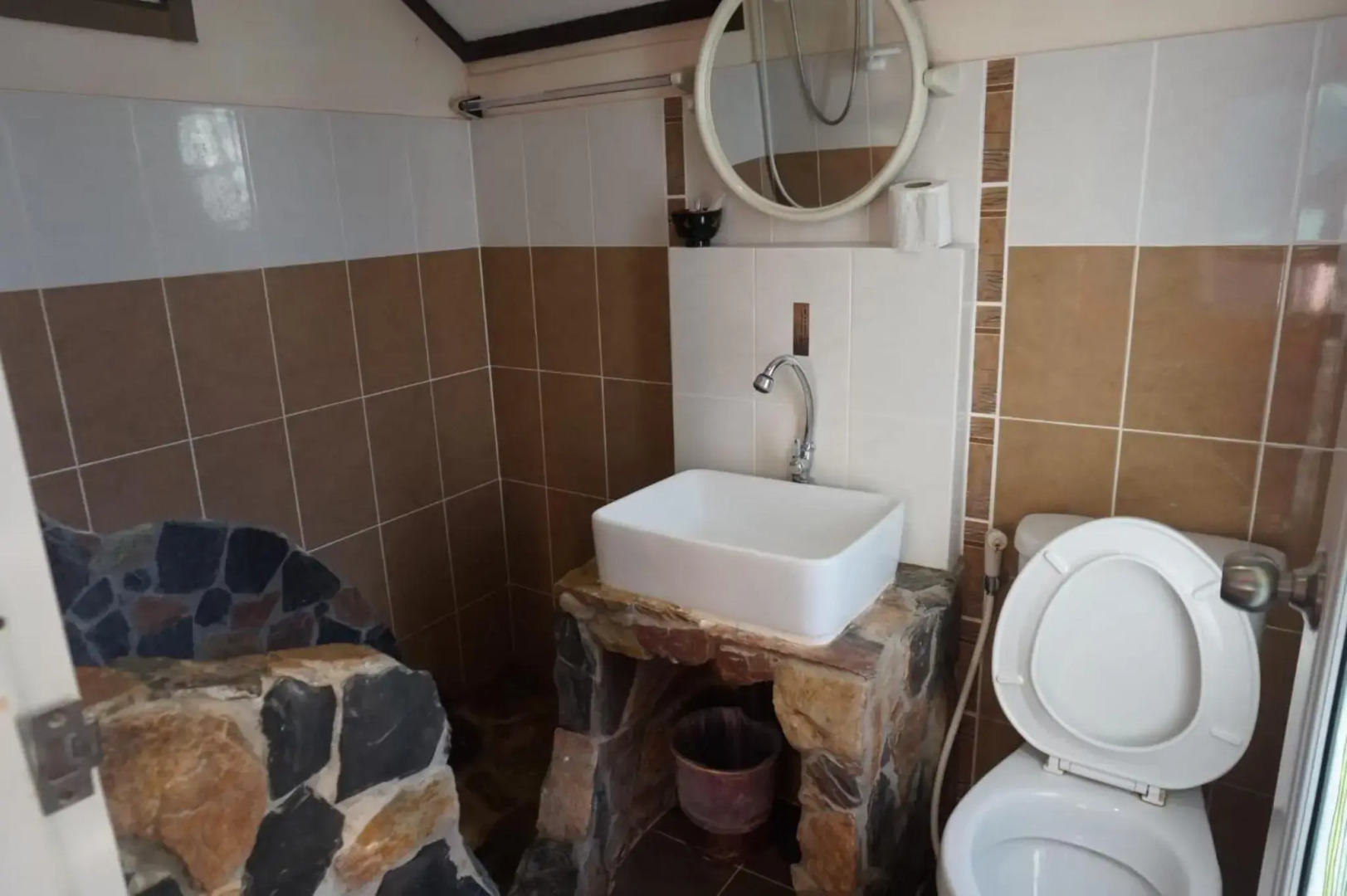 Kwainoy Riverpark & Resort