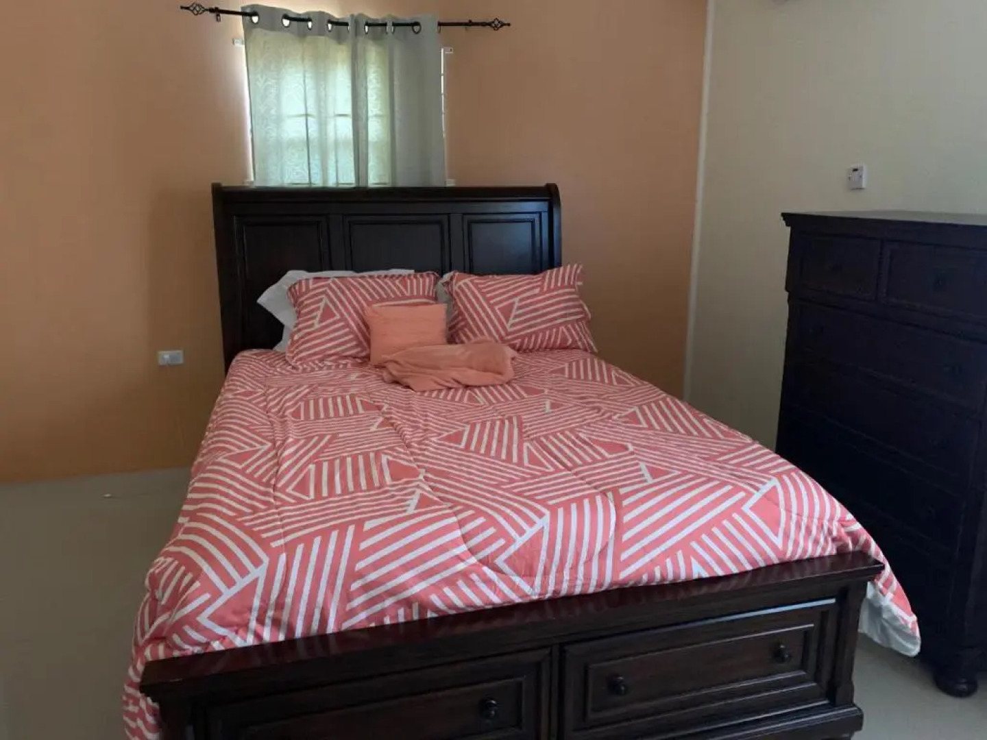 Sasha's Seaside Villa