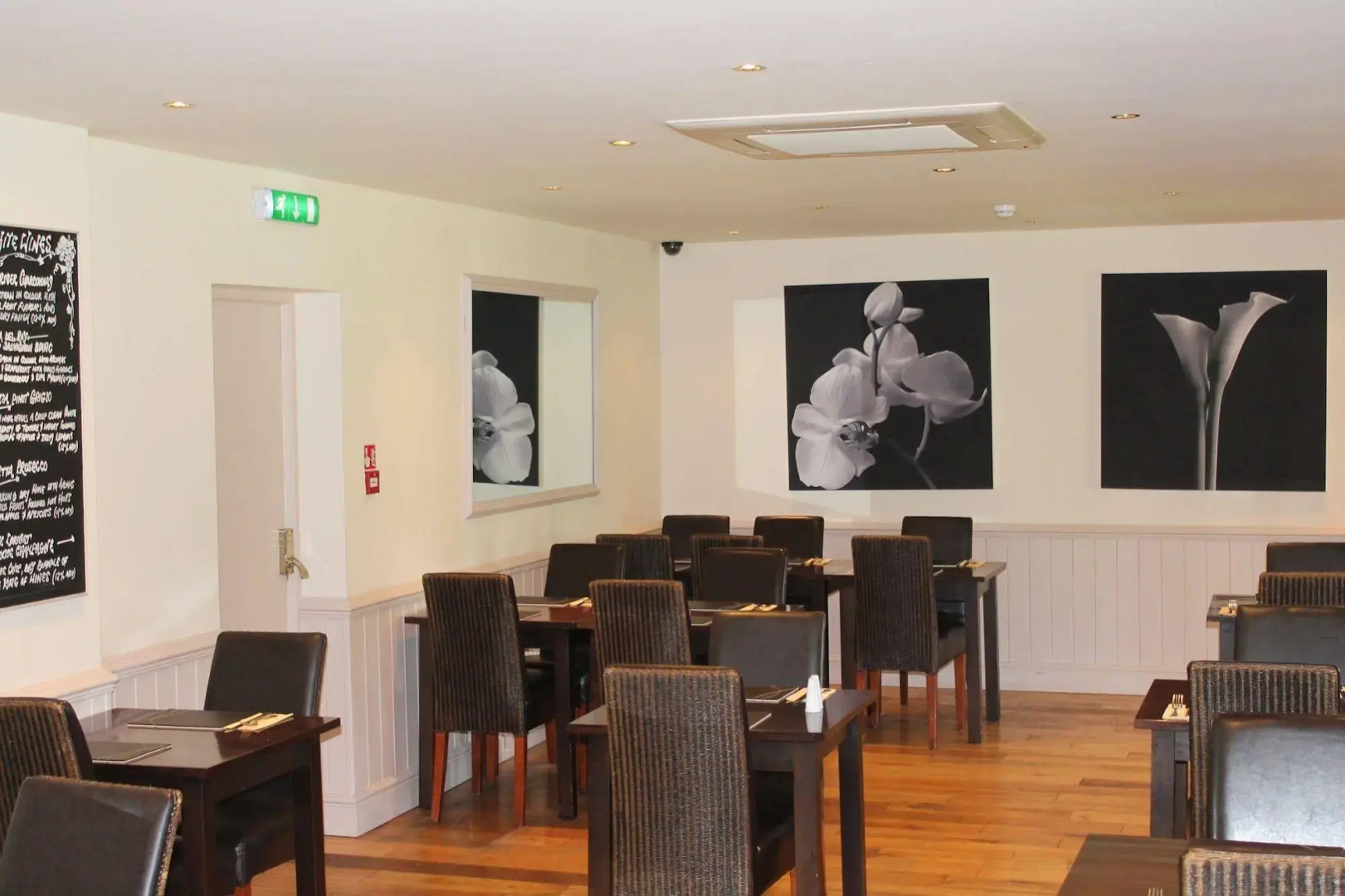 Oak Farm Hotel