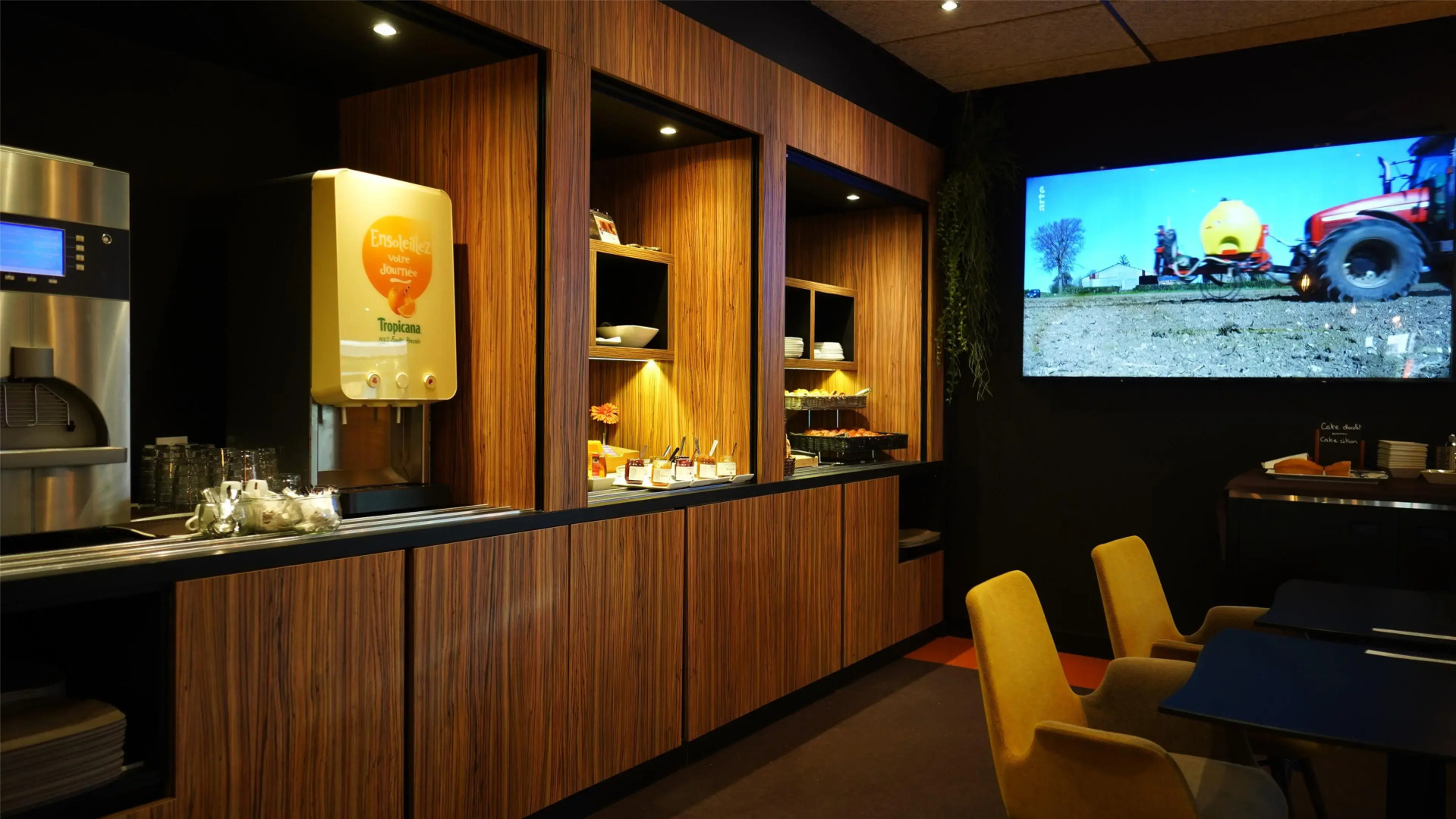 Campanile NATURE - Clermont Ferrand Nord Riom