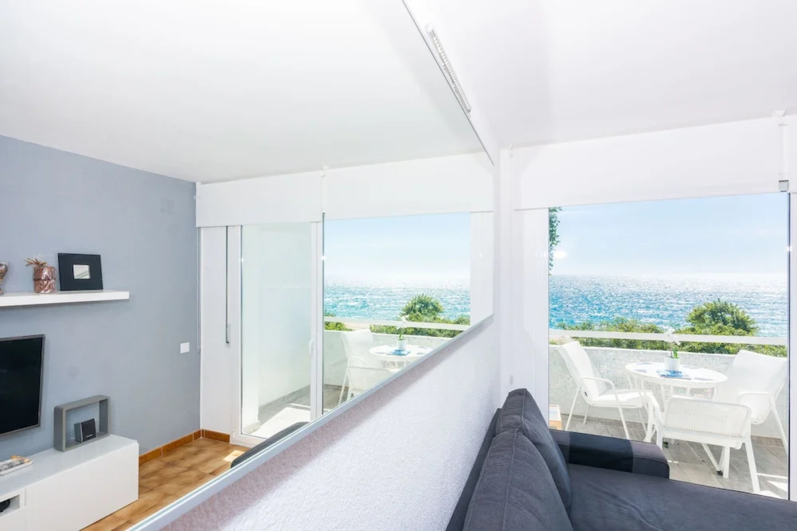 HomeHolidaysRentals Mariluz