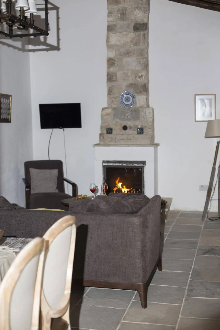 Meleni Cottage Houses