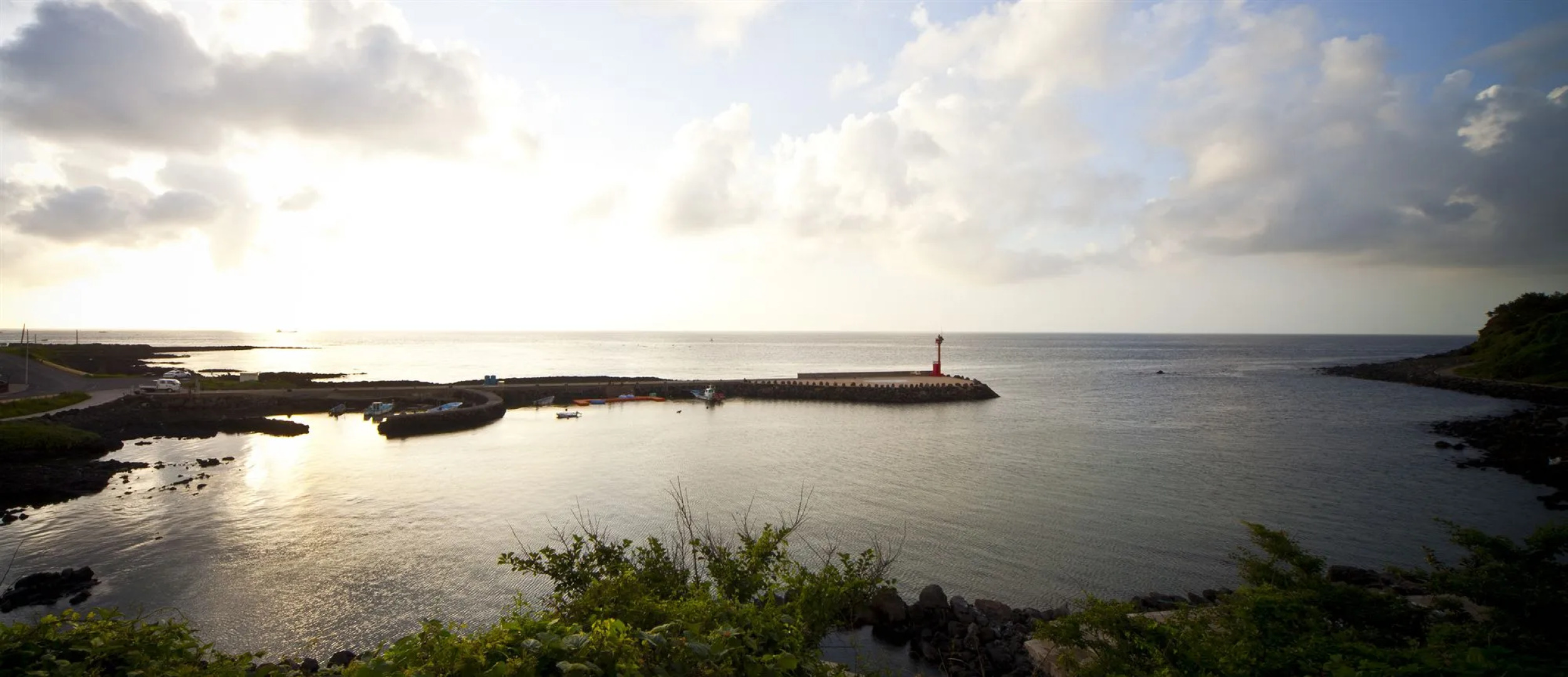 Luston Villa & Hotel