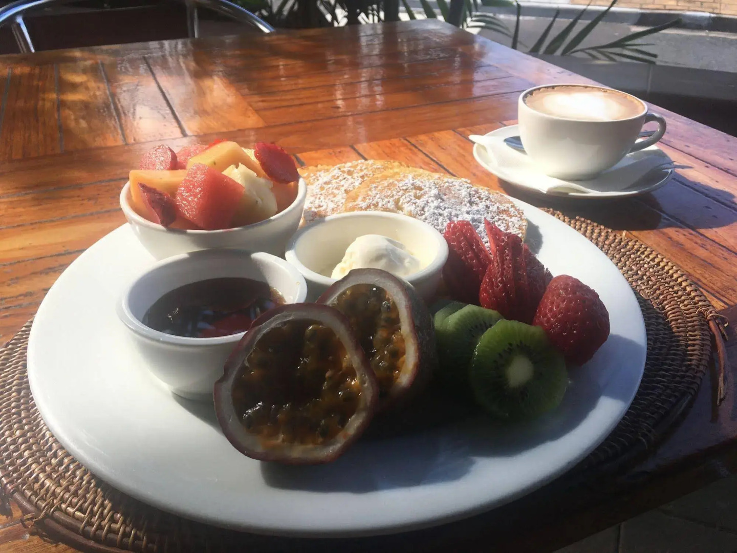 Bay Village Tropical Retreat & Apartments