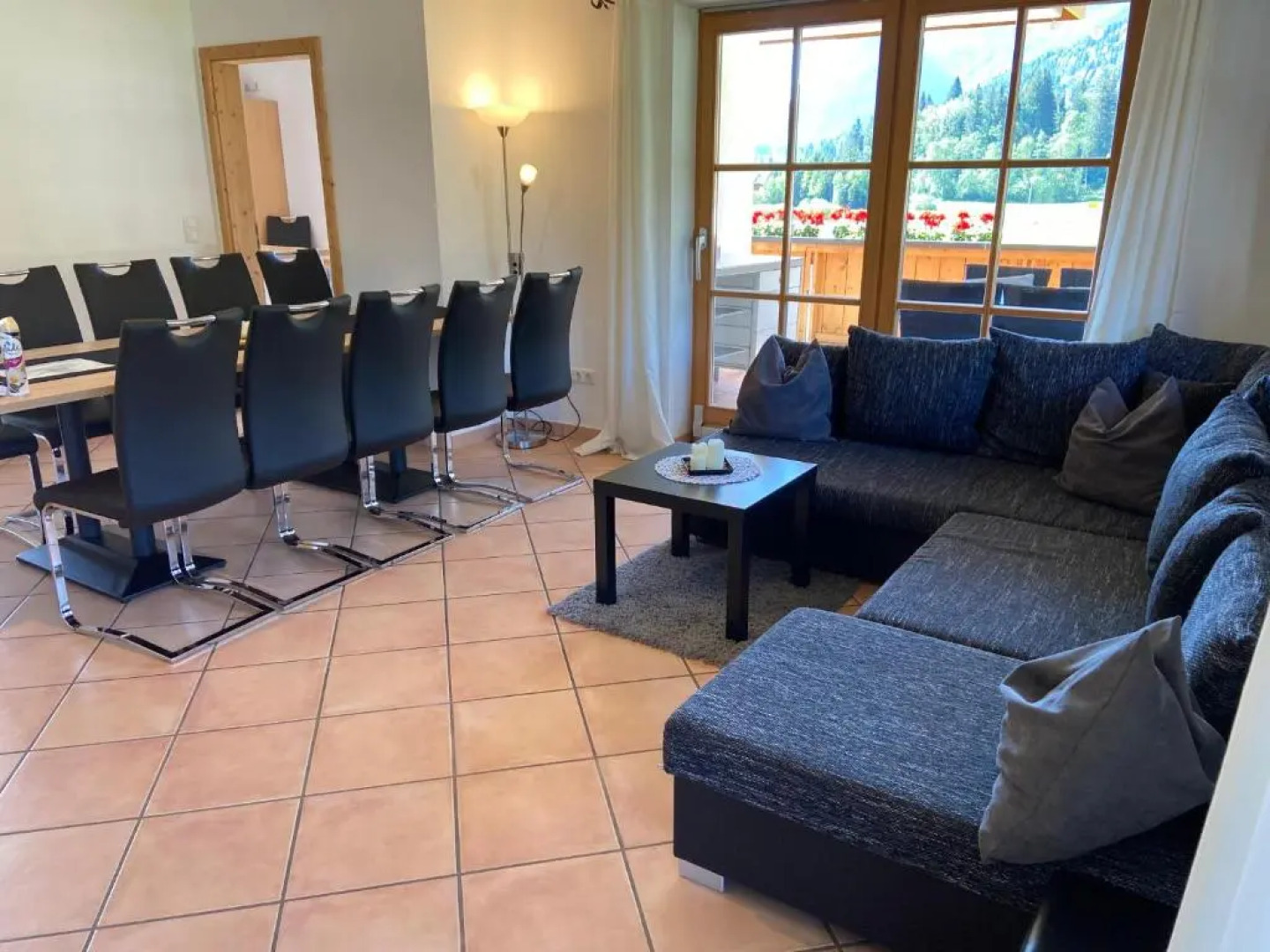 Ferienwohnung mit Bergblick